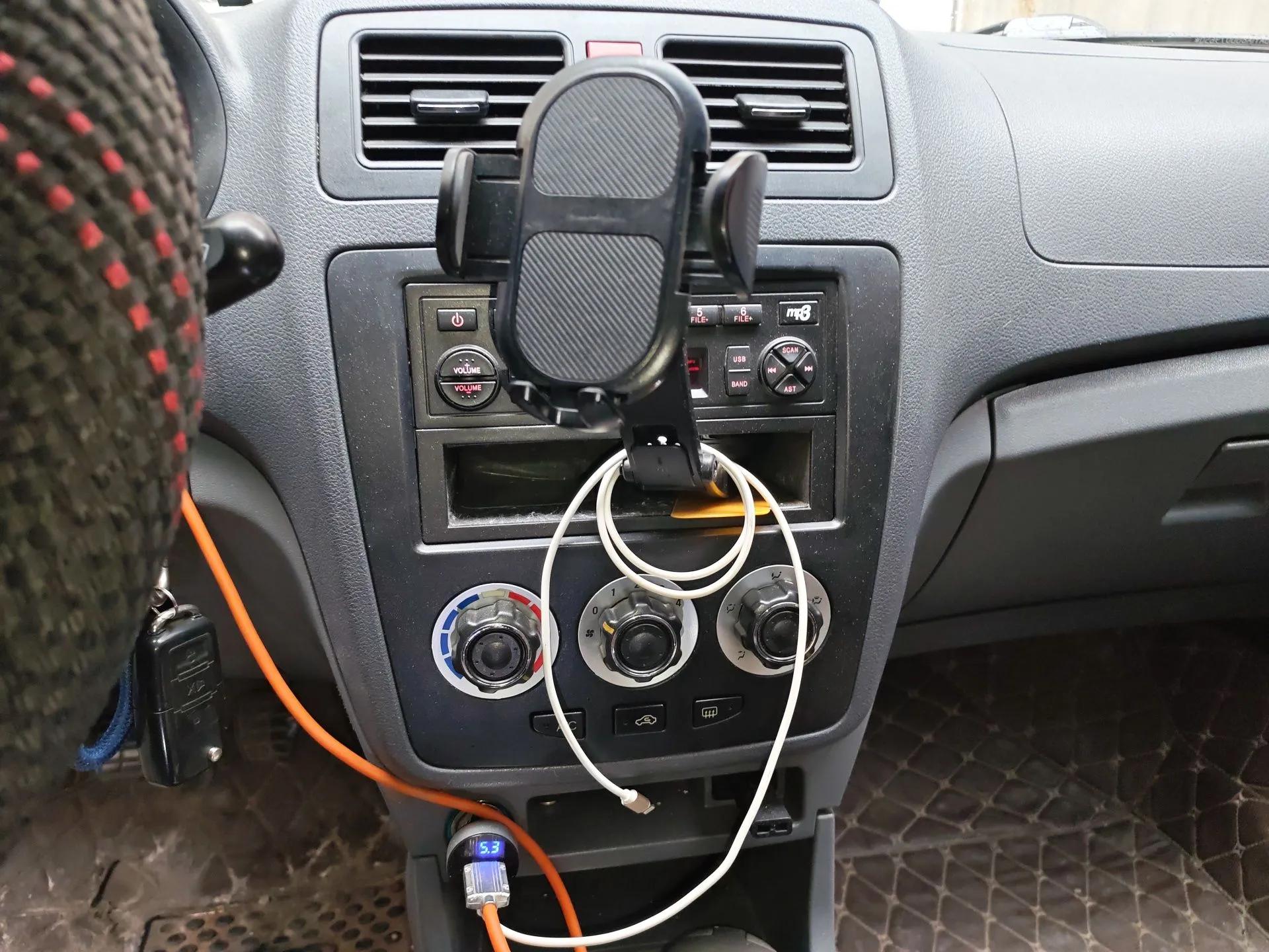 Chery Cowin 2 2012 1.5L Manual Standard Edition — миниатюра 14