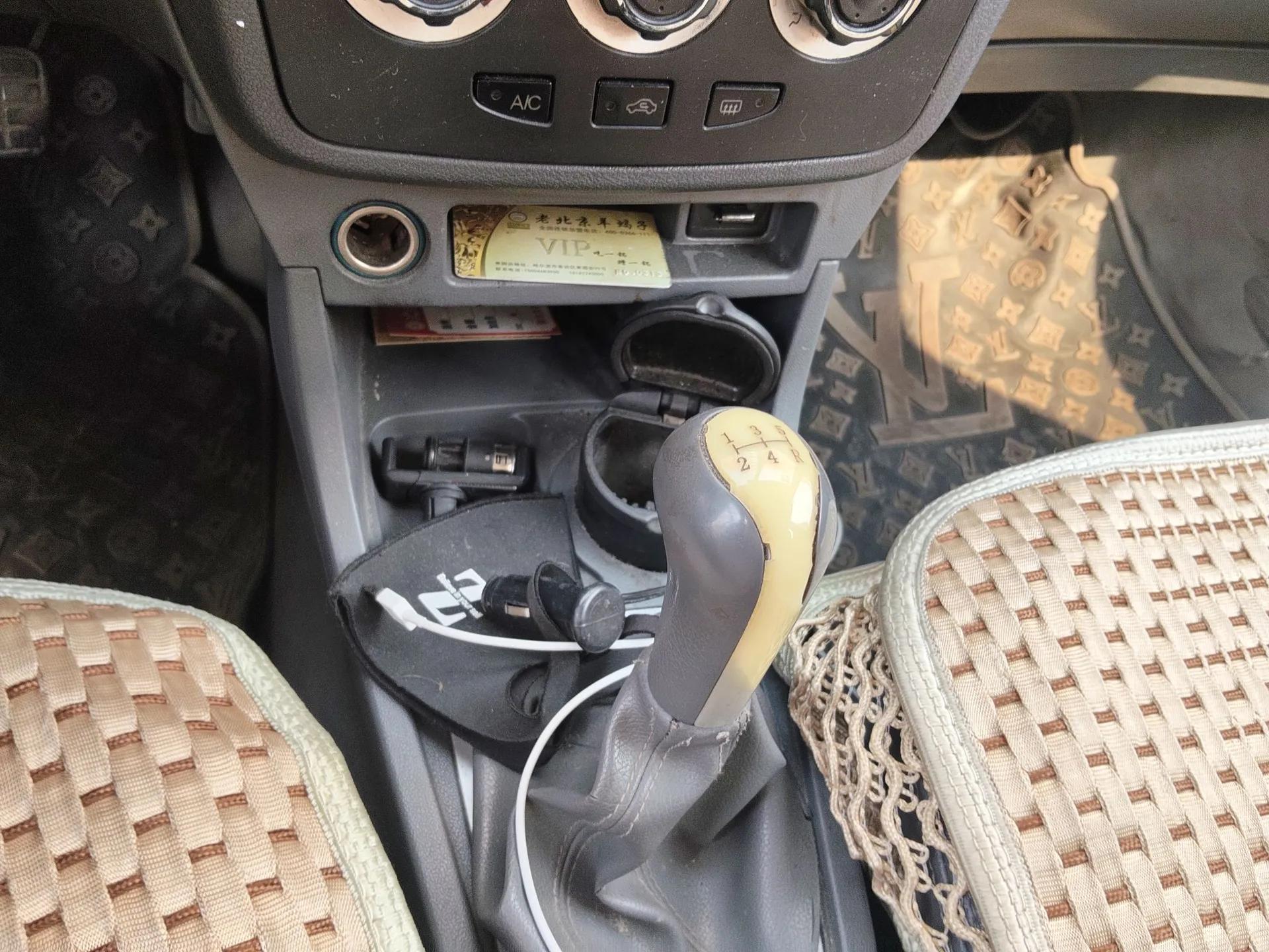Chery Cowin 2 2010 1.5L Manual Standard Edition — миниатюра 15