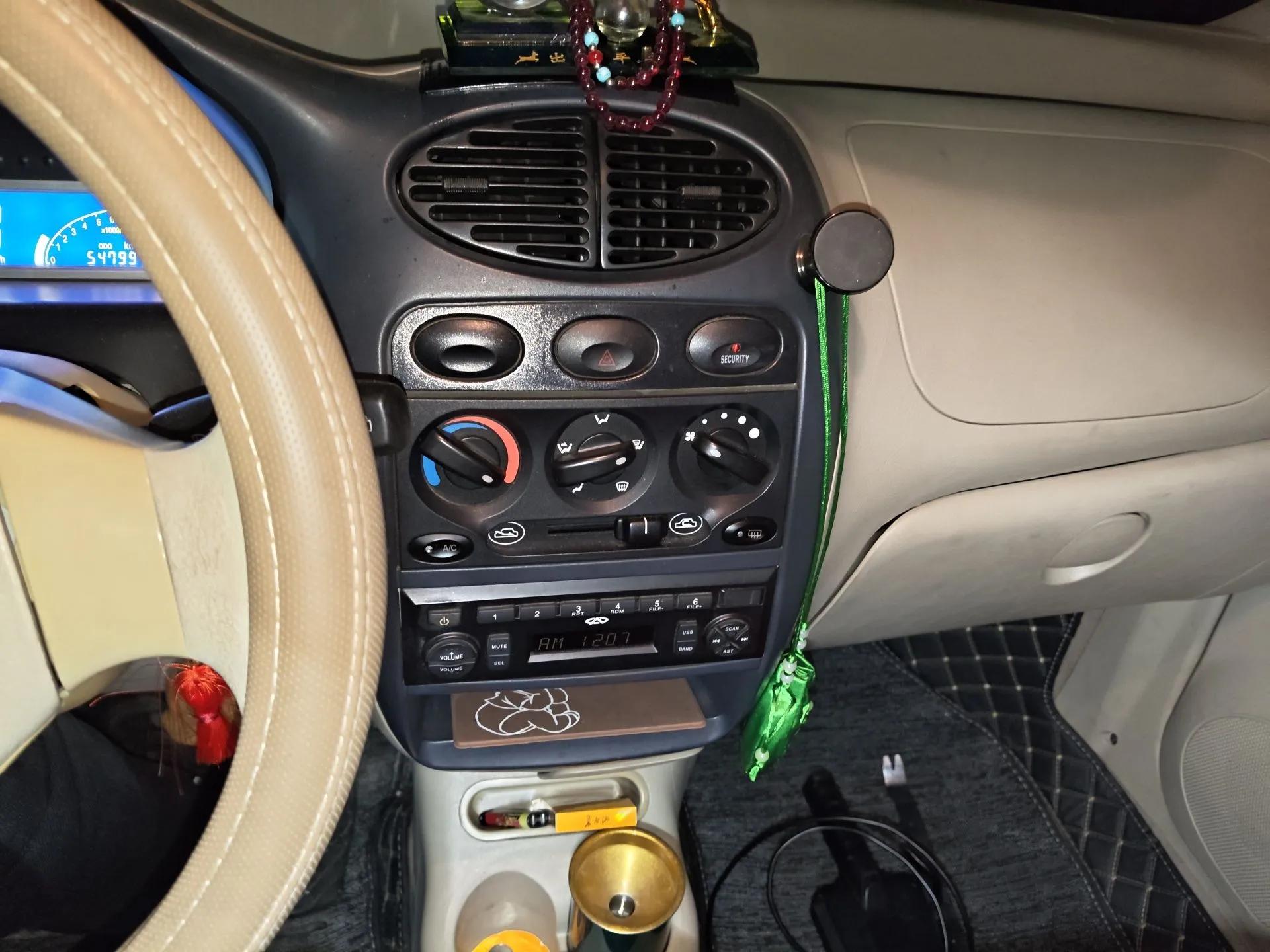 Chery QQ3 2012 Stylish Edition 1.0L Manual Start-Up Model — миниатюра 14