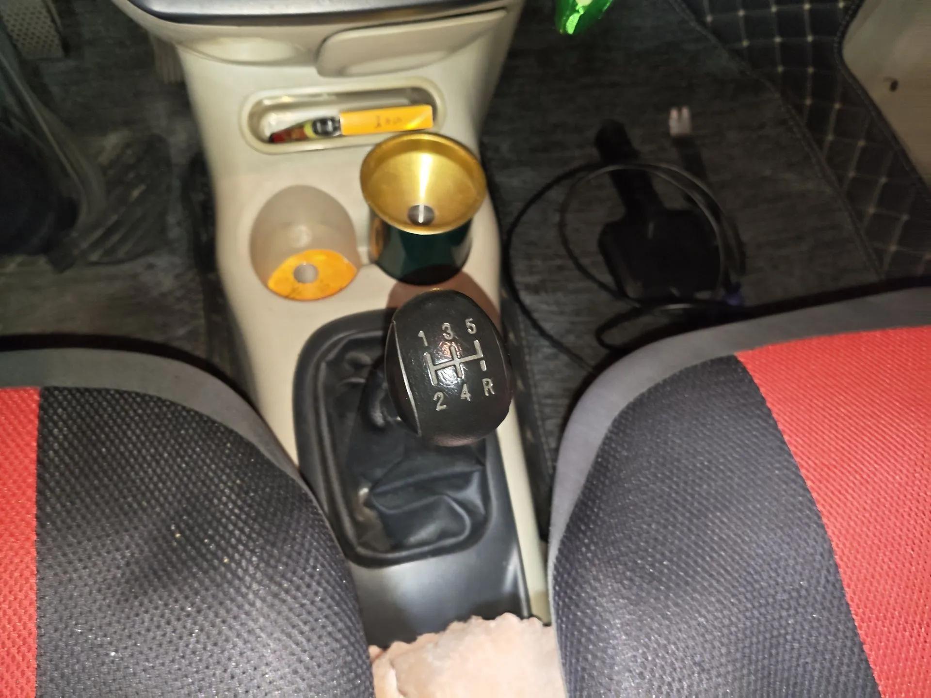 Chery QQ3 2012 Stylish Edition 1.0L Manual Start-Up Model — миниатюра 15