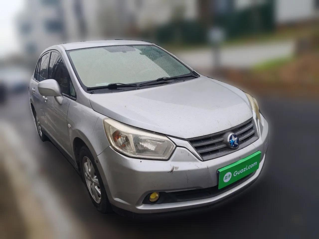 Venucia D50 2013 1.6L Manual Fashion Edition — миниатюра 3