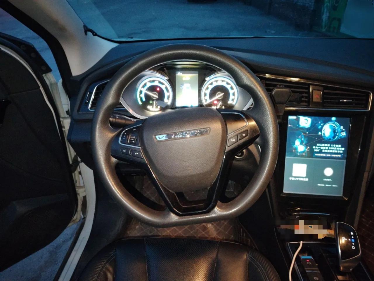 Venucia D60EV 2020 Standard Range Comfort Edition — миниатюра 11