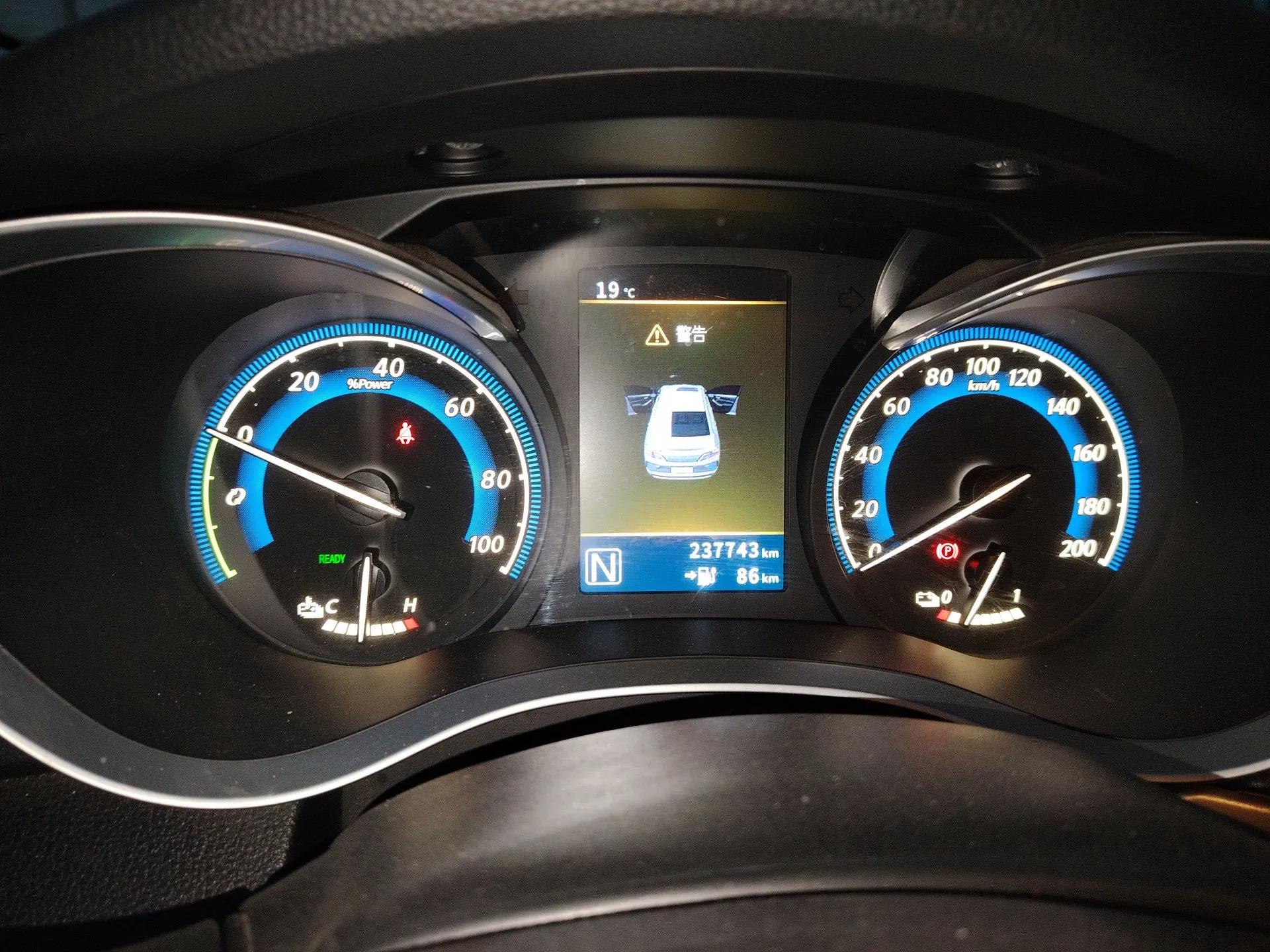 Venucia D60EV 2020 Standard Range Comfort Edition — миниатюра 12