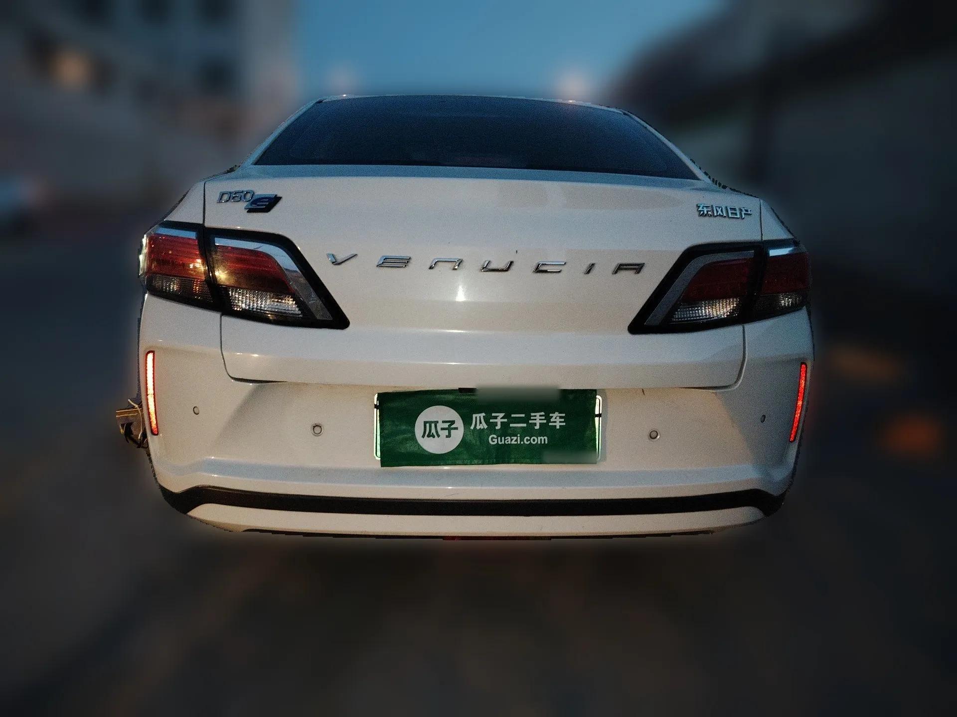 Venucia D60EV 2020 Standard Range Comfort Edition — миниатюра 5