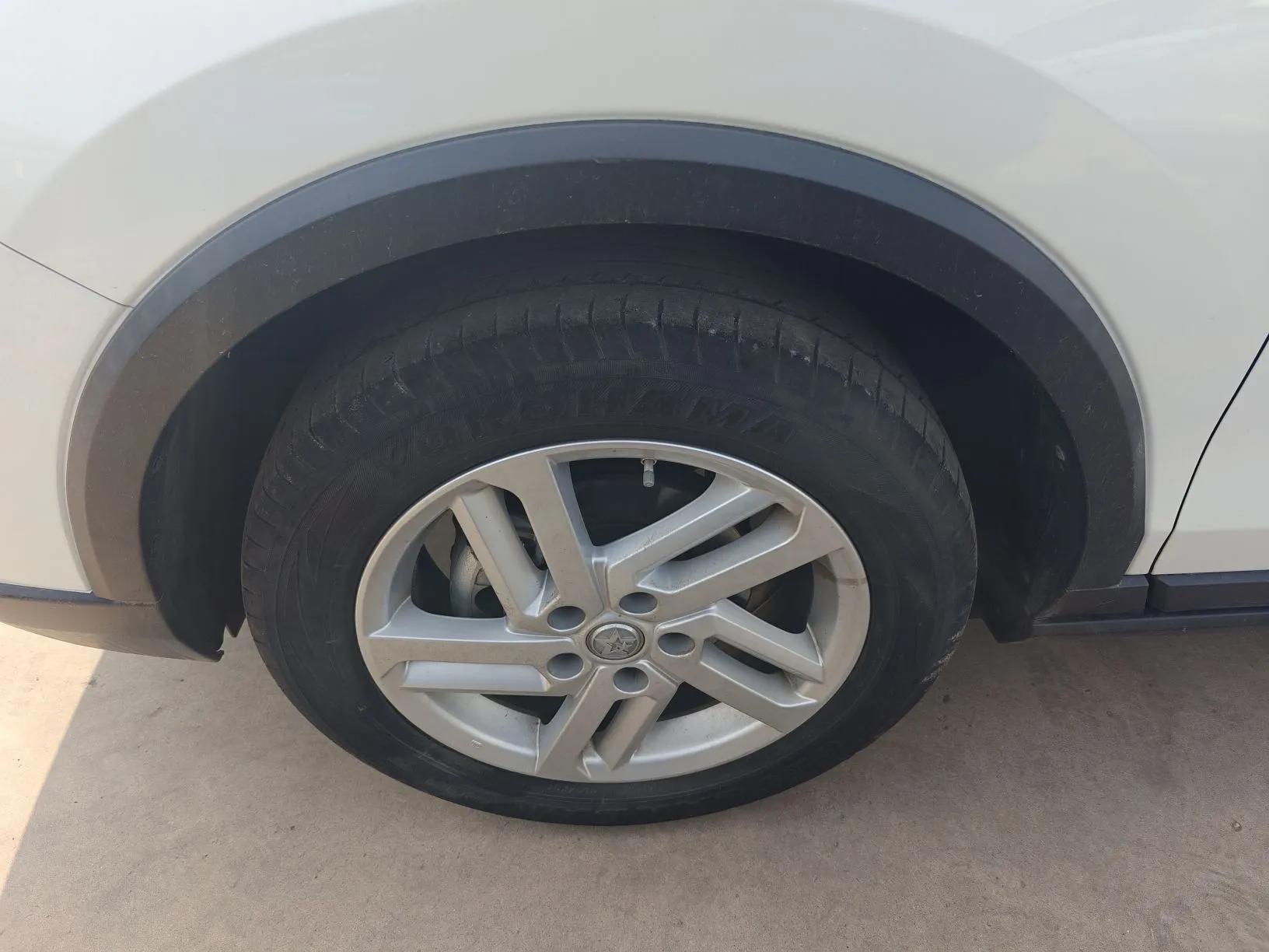 Venucia T60 2020 1.6L CVT Smart Drive Version China VI Standard — миниатюра 8