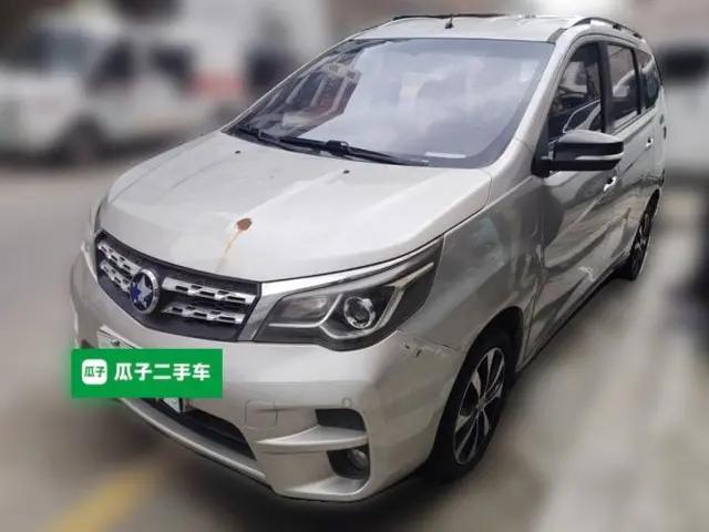 Venucia M50V 2017 1.5L XL Manual Comfort Edition