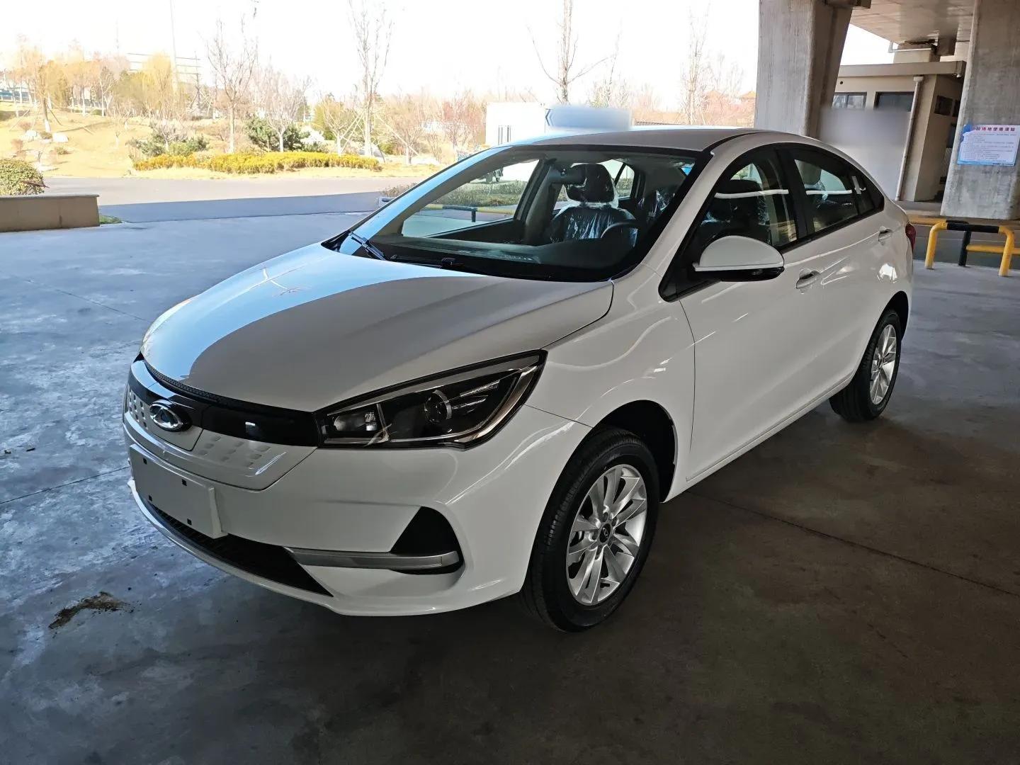 Chery New Energy Arrizo e 2024 405km Travel Edition — миниатюра 1