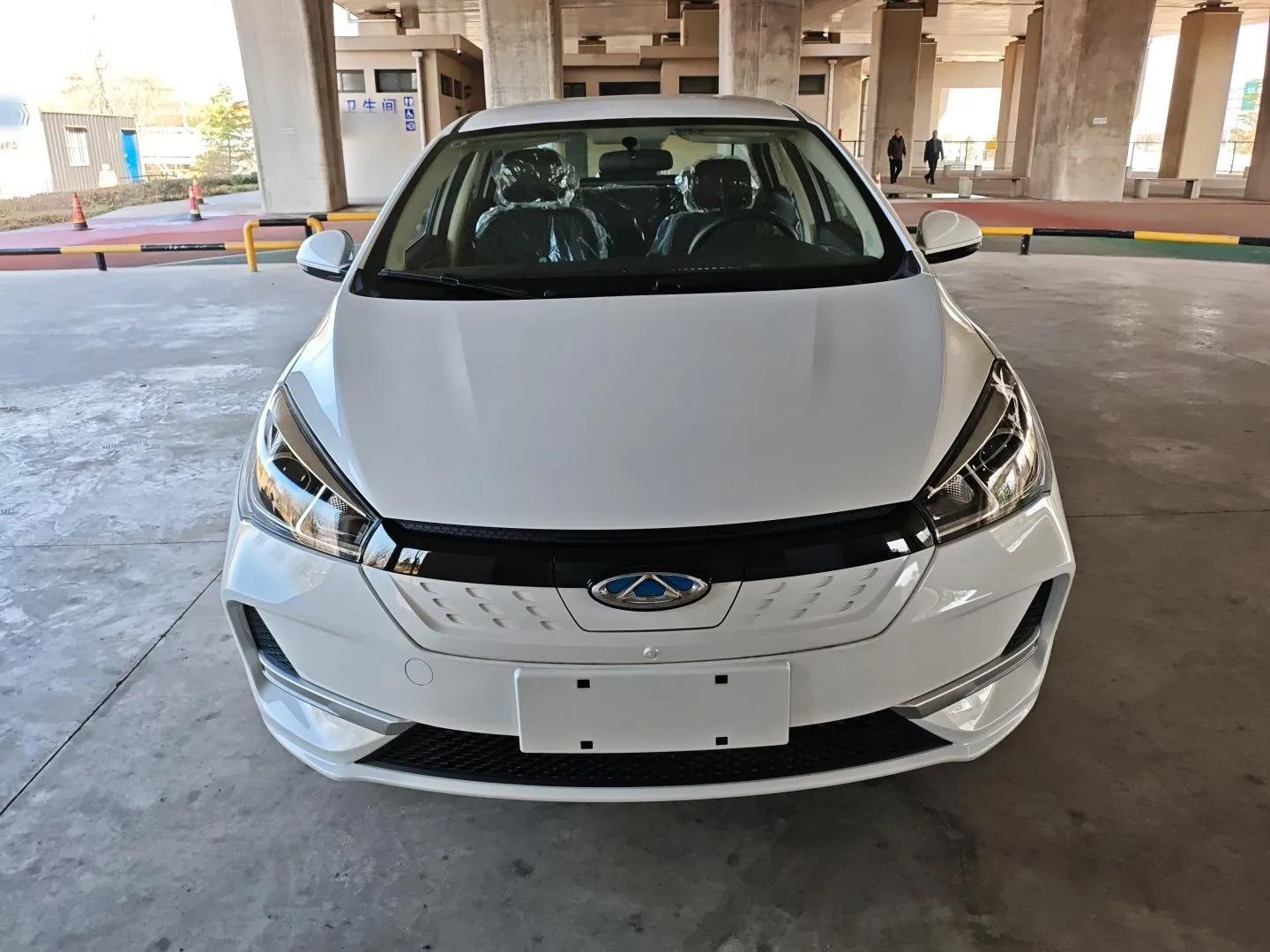 Chery New Energy Arrizo e 2024 405km Travel Edition — миниатюра 2