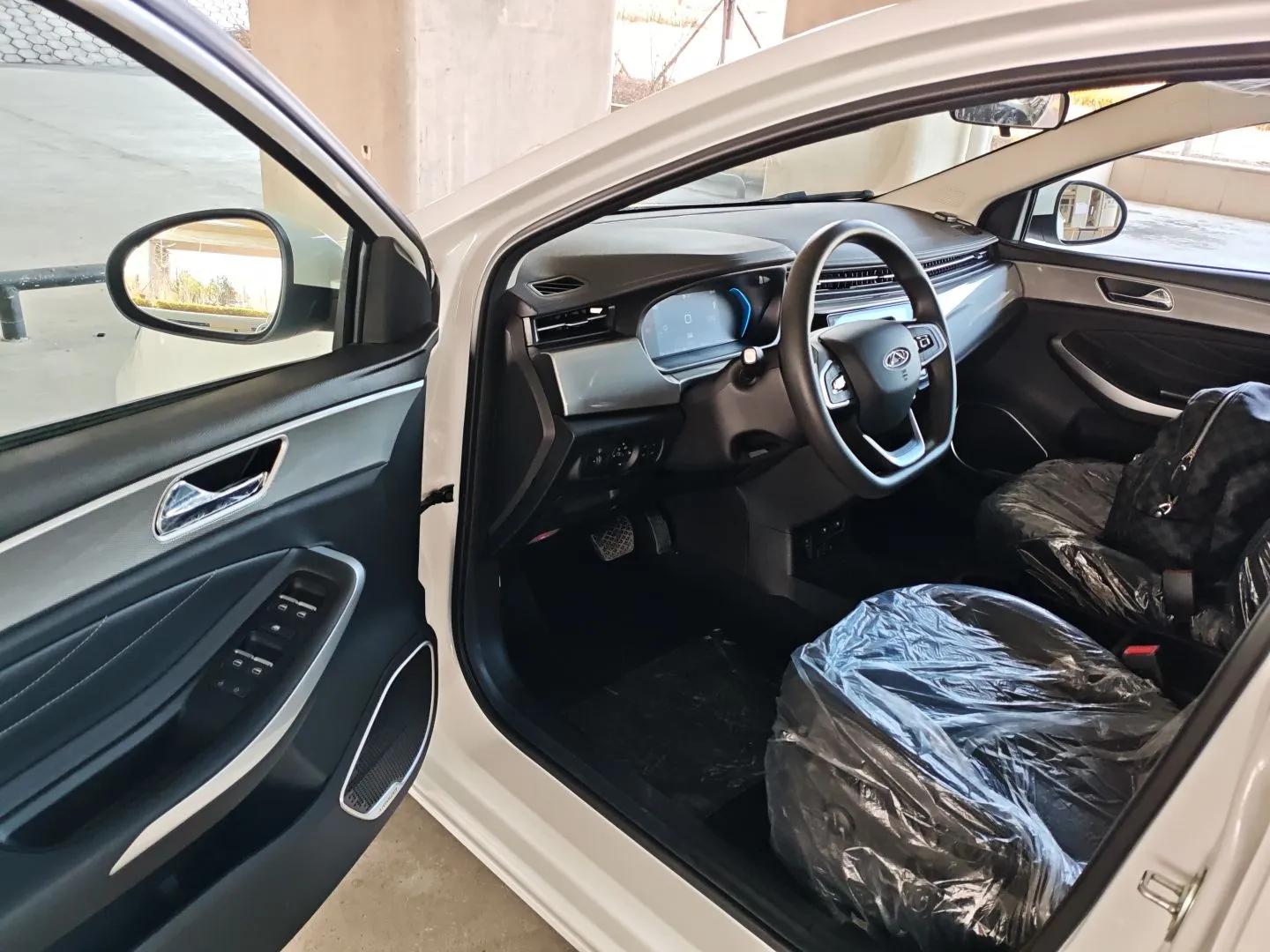 Chery New Energy Arrizo e 2024 405km Travel Edition — миниатюра 19