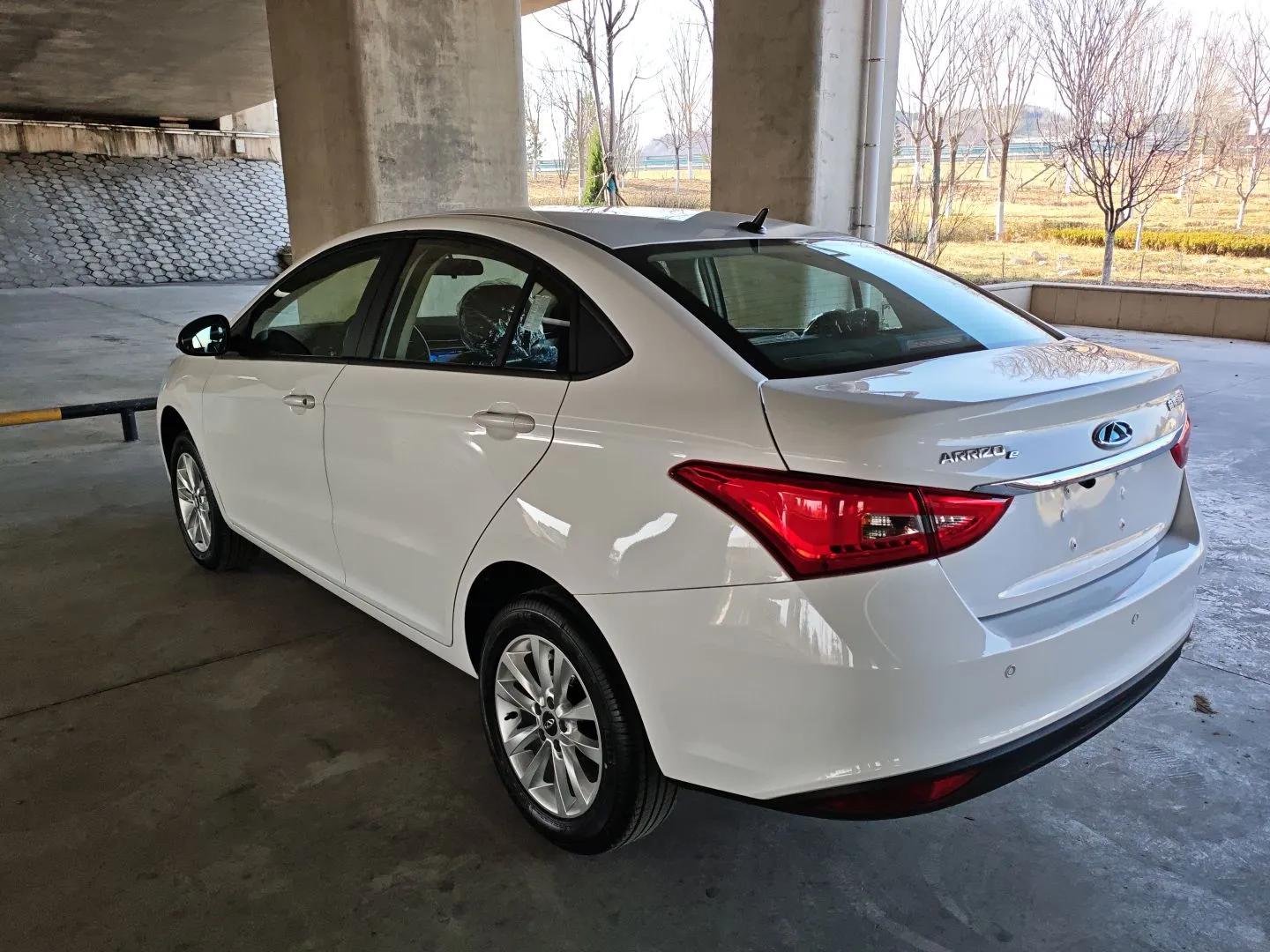 Chery New Energy Arrizo e 2024 405km Travel Edition — миниатюра 4