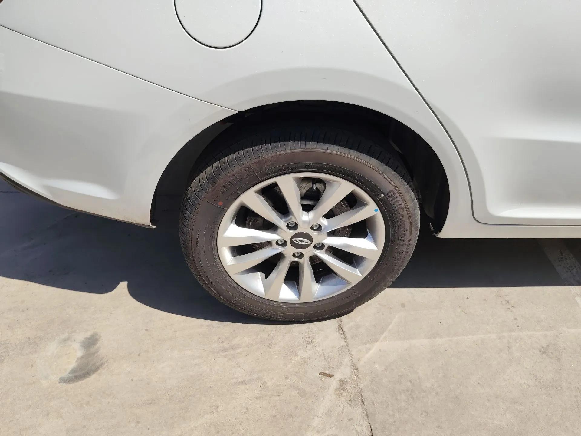 Chery New Energy Arrizo e 2024 405km Travel Edition — миниатюра 10