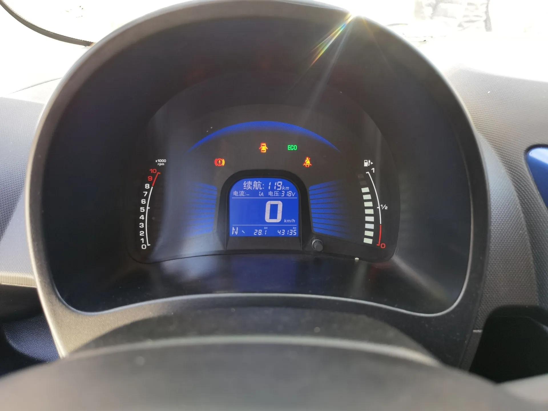 Chery New Energy eQ 2015 Comfort Model — миниатюра 12