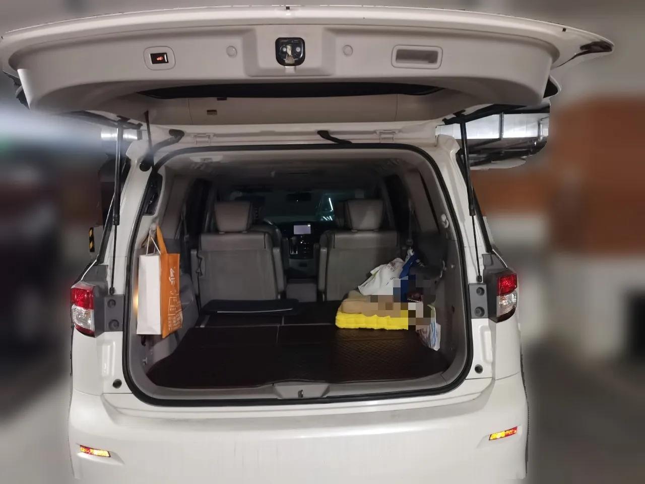 Nissan Quest 2012 3.5L SL — миниатюра 20