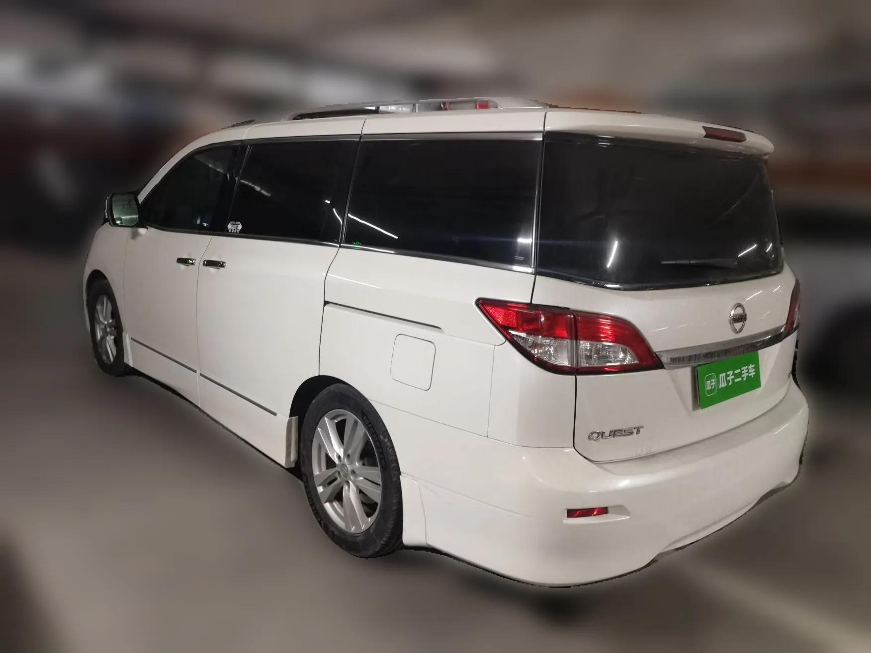 Nissan Quest 2012 3.5L SL — миниатюра 4