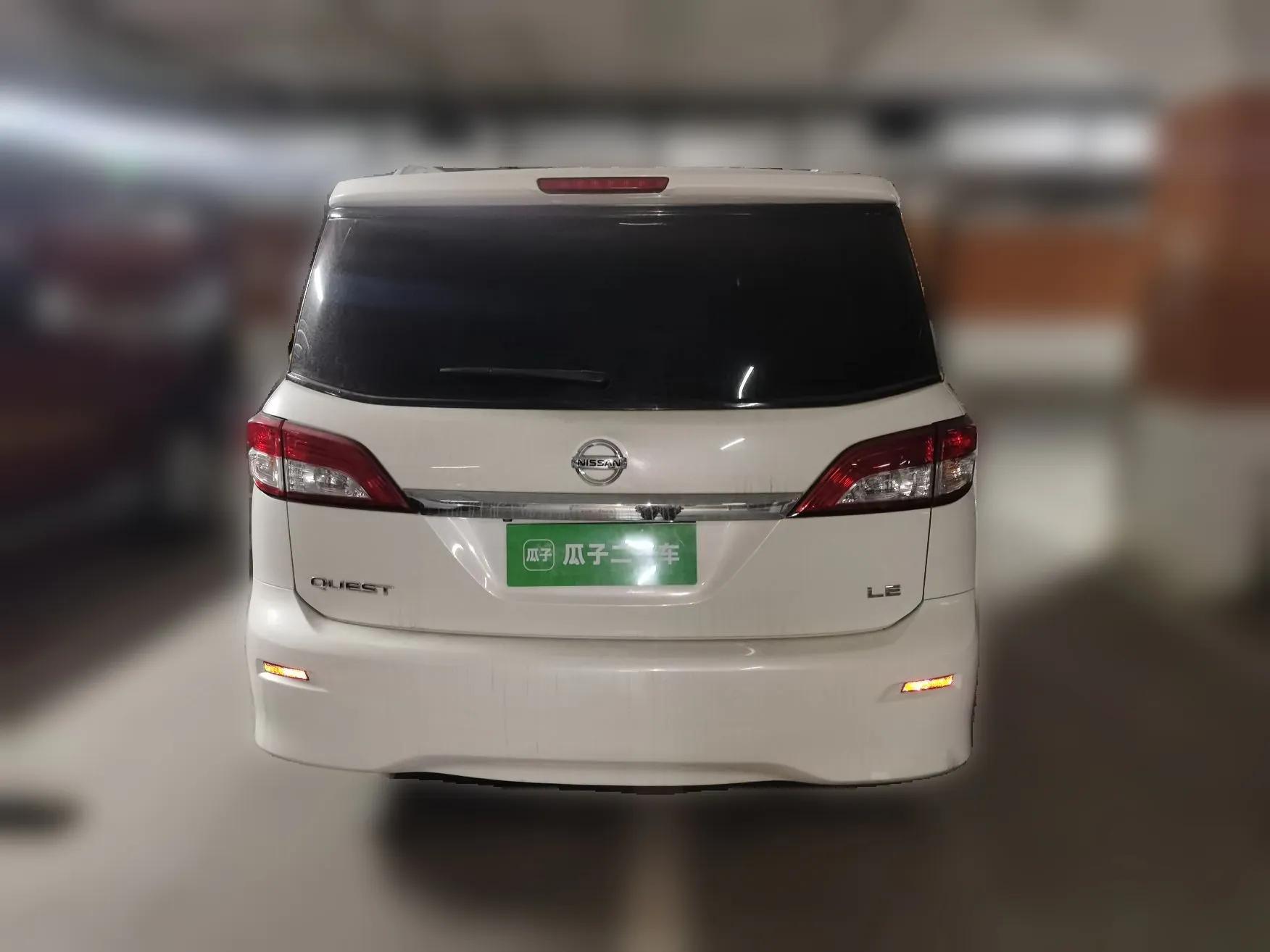 Nissan Quest 2012 3.5L SL — миниатюра 5