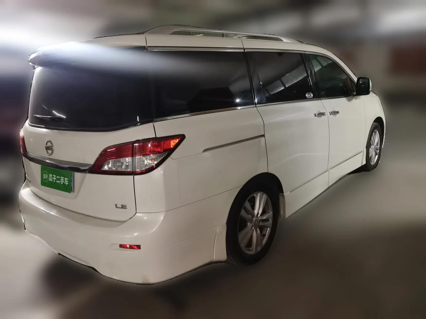 Nissan Quest 2012 3.5L SL — миниатюра 6