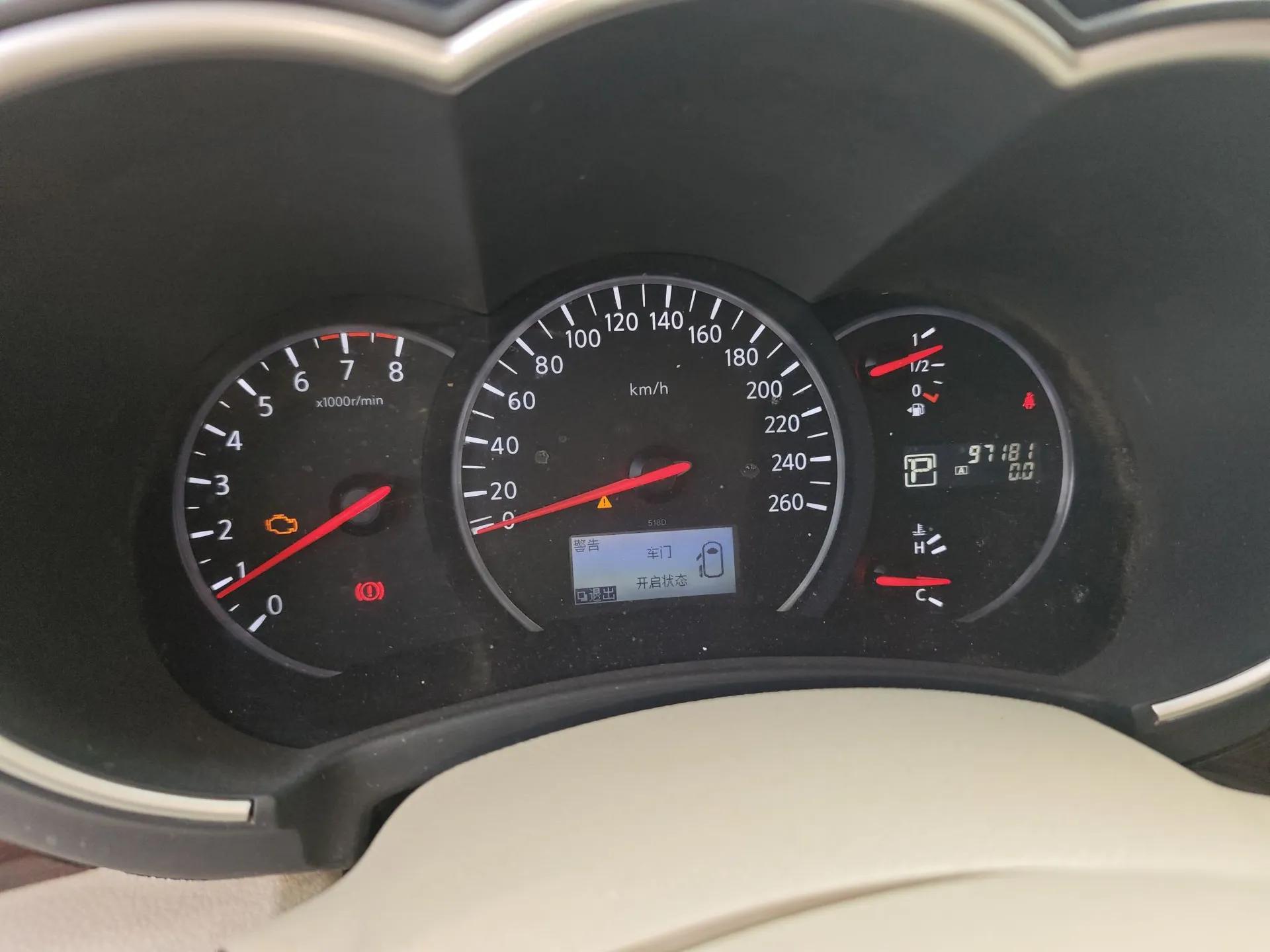 Nissan Quest 2015 3.5L SL — миниатюра 12