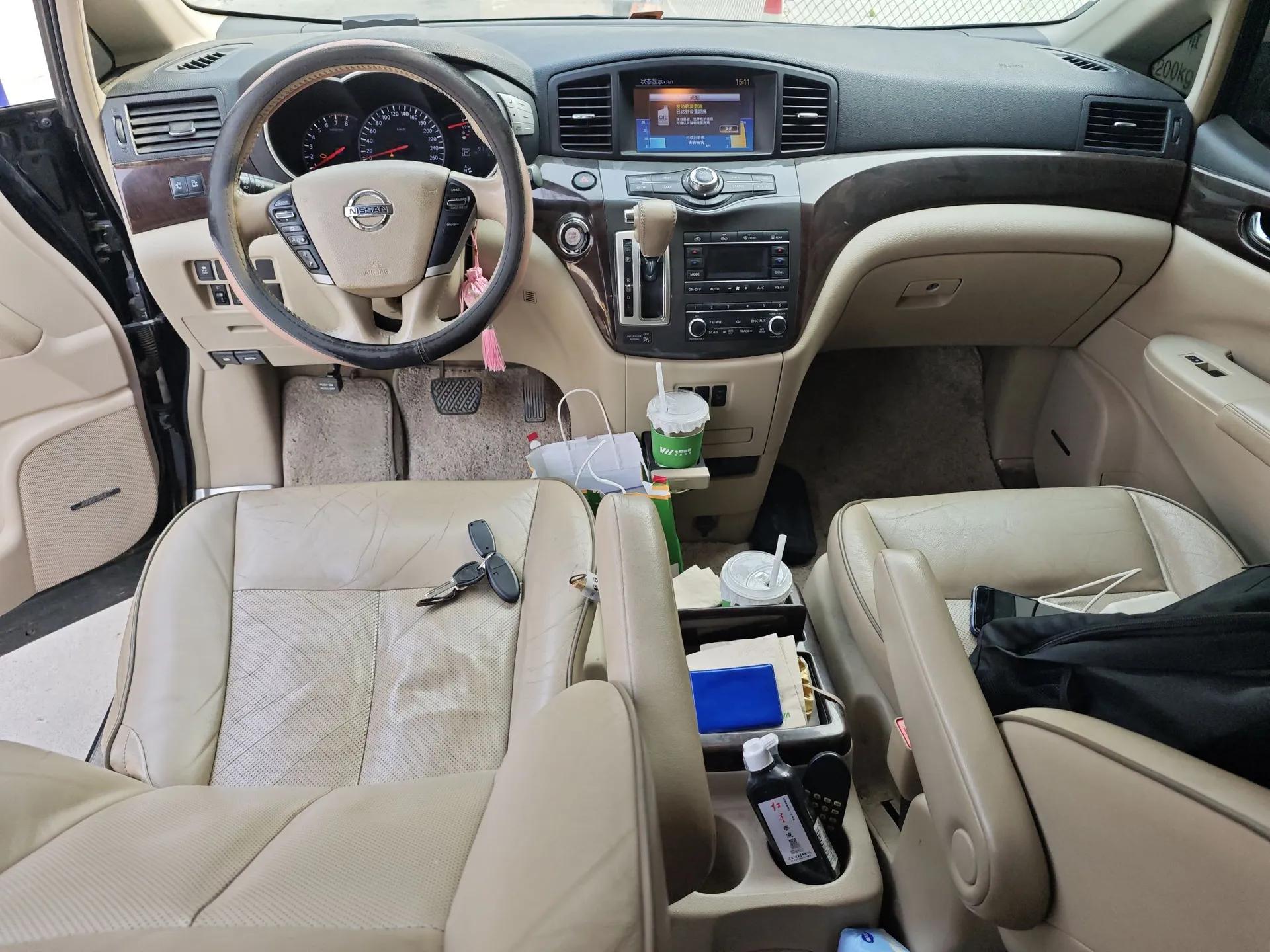 Nissan Quest 2015 3.5L SL — миниатюра 10