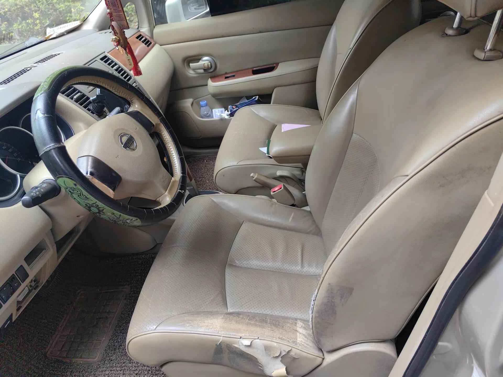 Nissan Tiida Sedan 2006 1.6JE AT — миниатюра 16