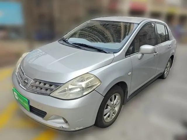 Nissan Tiida Sedan 2008 1.6L Manual Fashion Edition