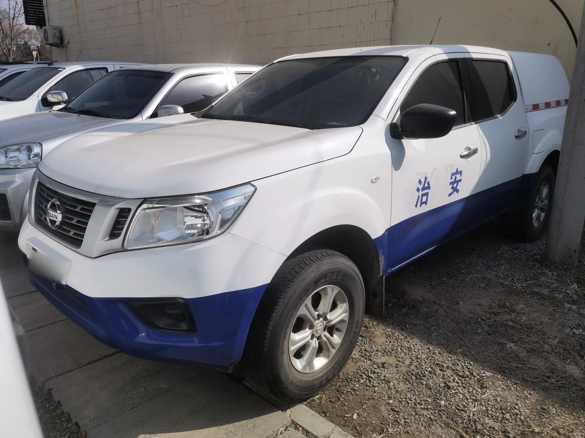 Nissan Navara 2019 2.5L Manual Two-Wheel Drive Comfort Version China VI QR25 — миниатюра 1