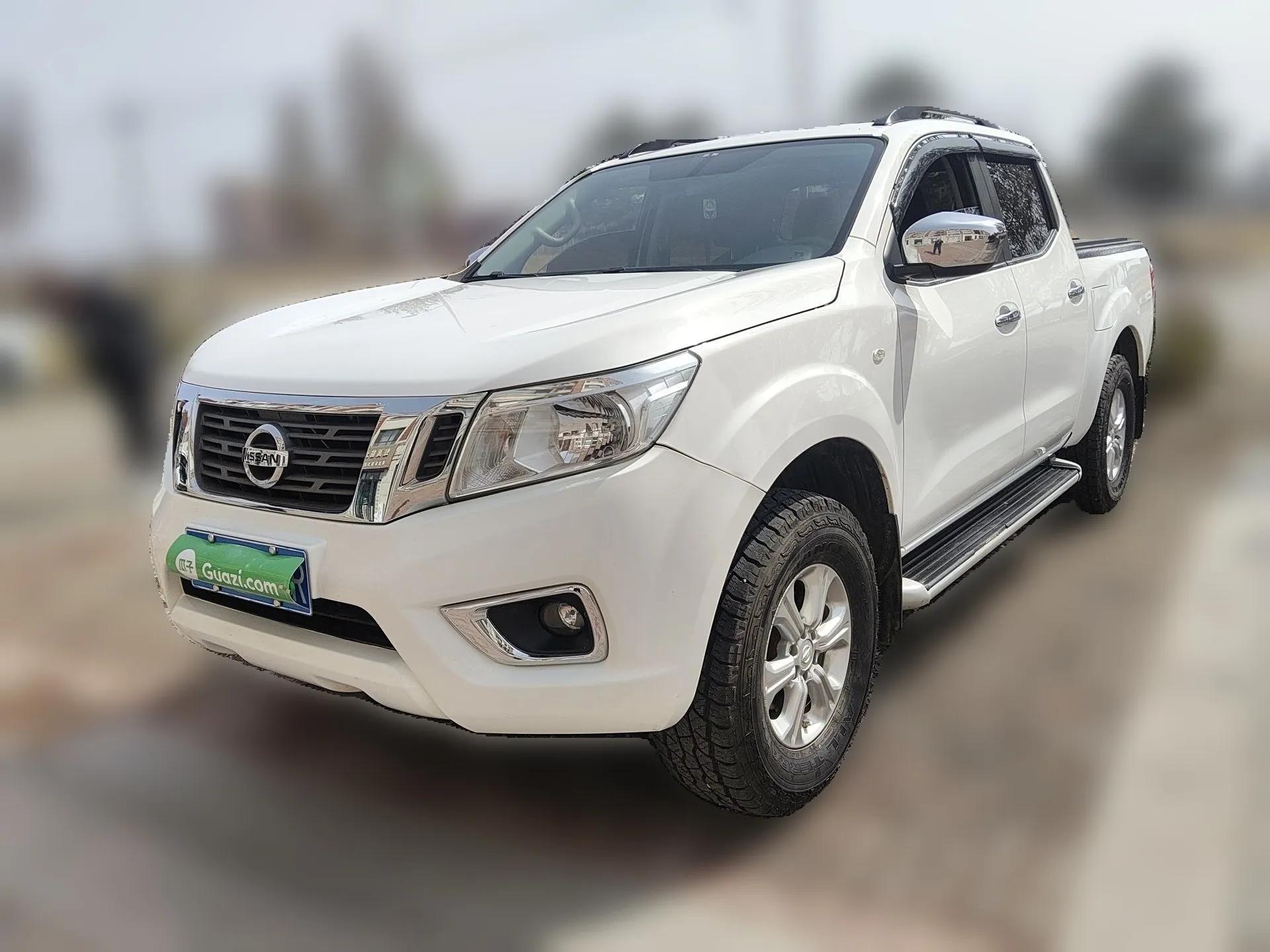 Nissan Navara 2017 2.5L Automatic 2WD Luxury Edition QR25 — миниатюра 1