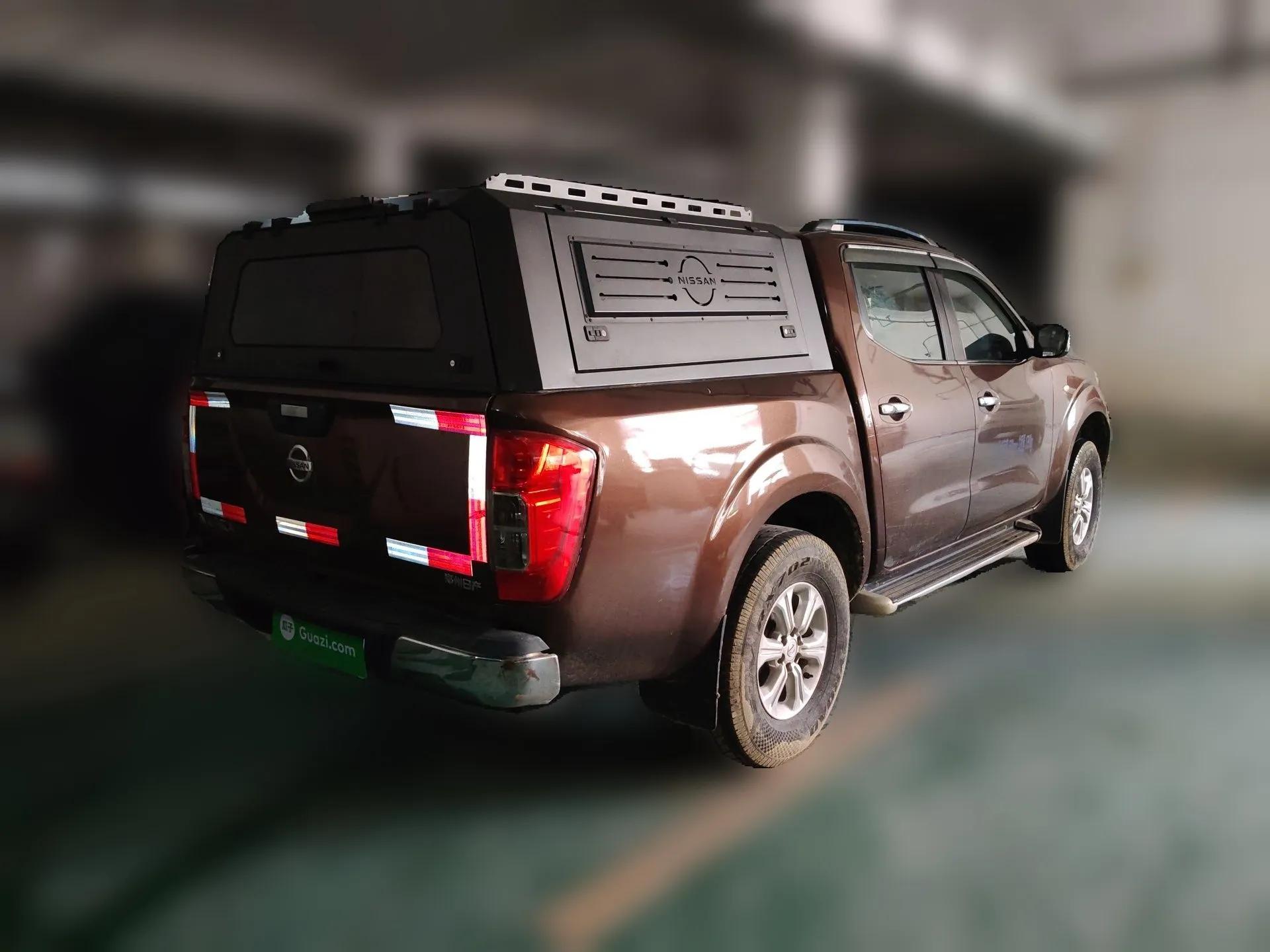 Nissan Navara 2017 2.5L Automatic 4x4 Luxury Edition QR25 — миниатюра 6