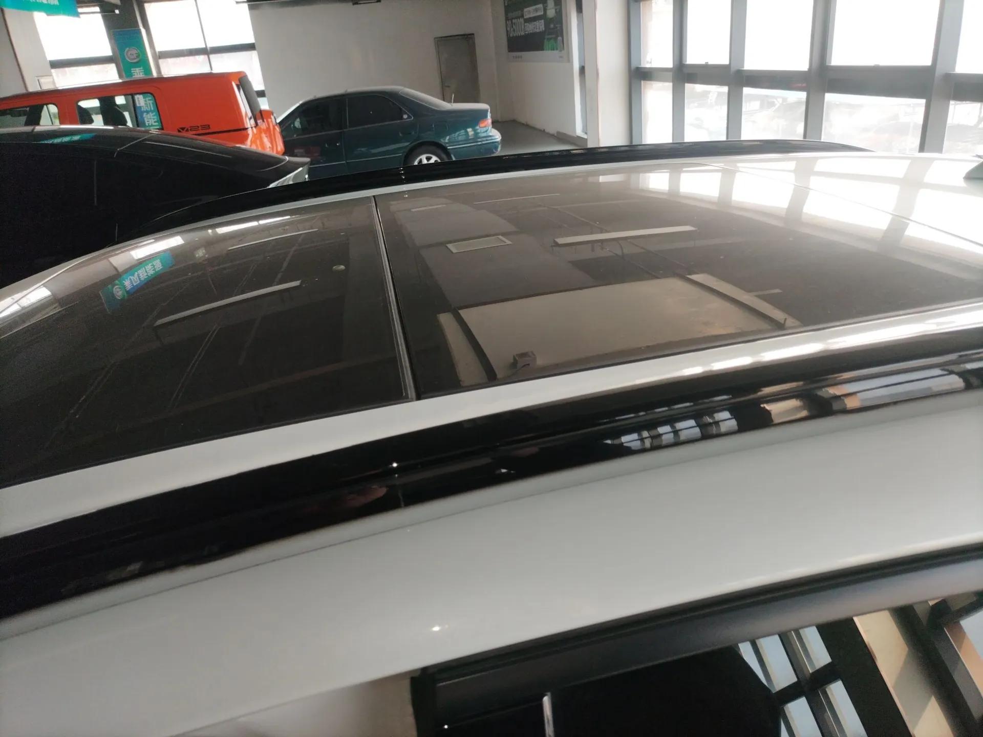Nissan ARIYA 2023 Performance Model — миниатюра 11