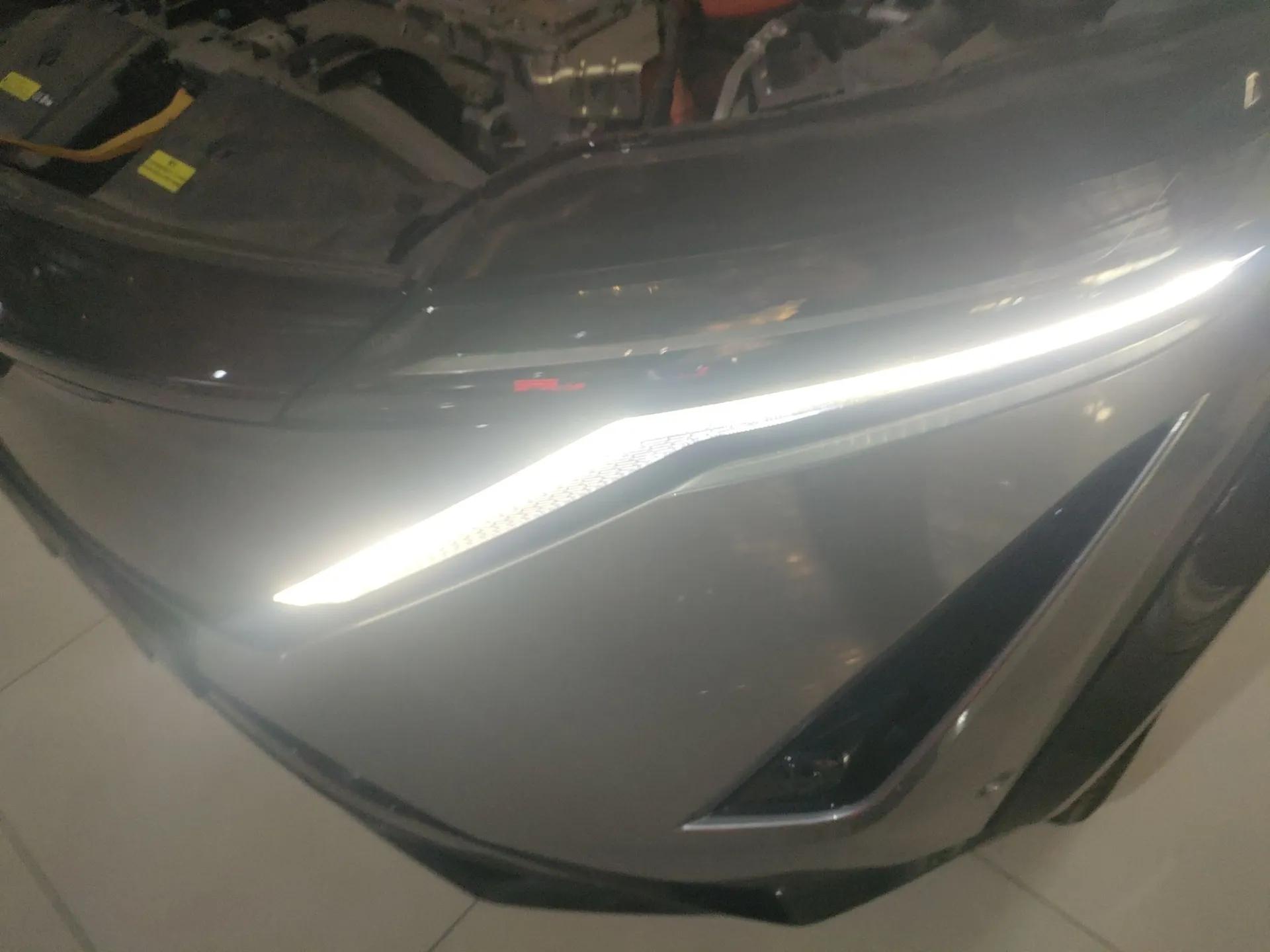 Nissan ARIYA 2022 Four-Wheel-Drive High-Performance Top-Tier Model — миниатюра 2