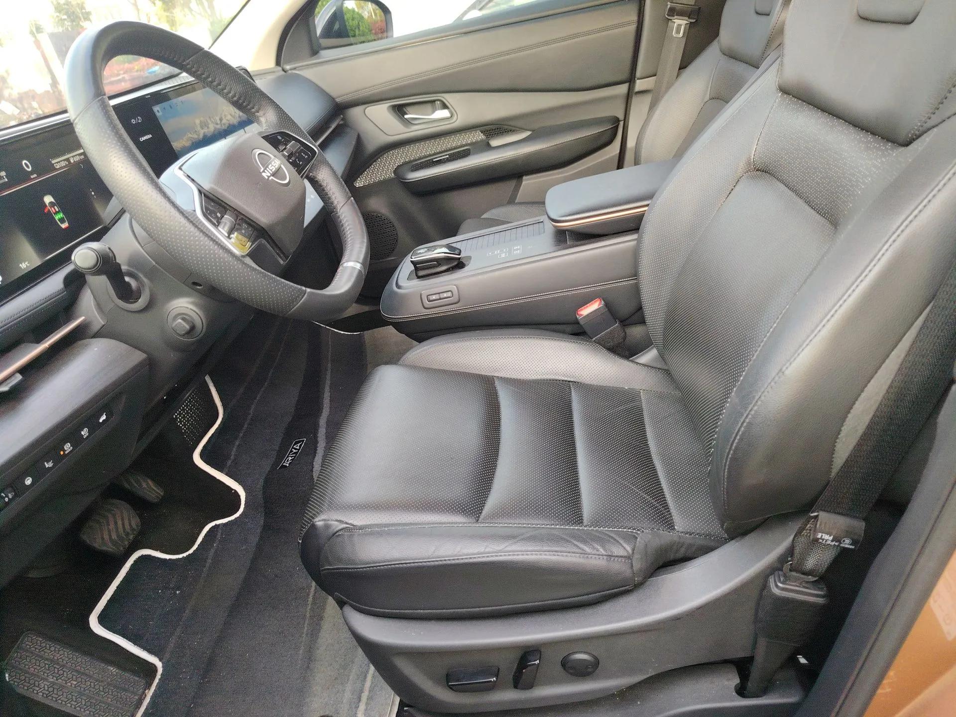 Nissan ARIYA 2022 Two-Wheel Drive Long Range Top-Tier Version — миниатюра 16