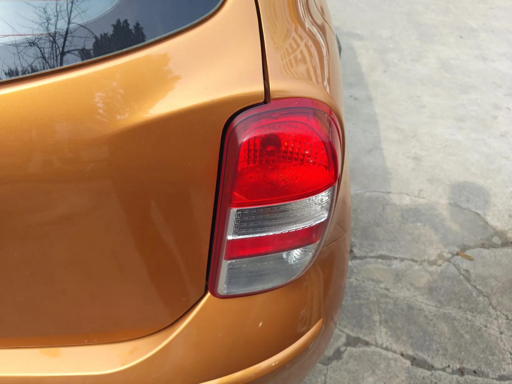 Nissan March 2010 1.5L Automatic Easy-Style Version — миниатюра 7