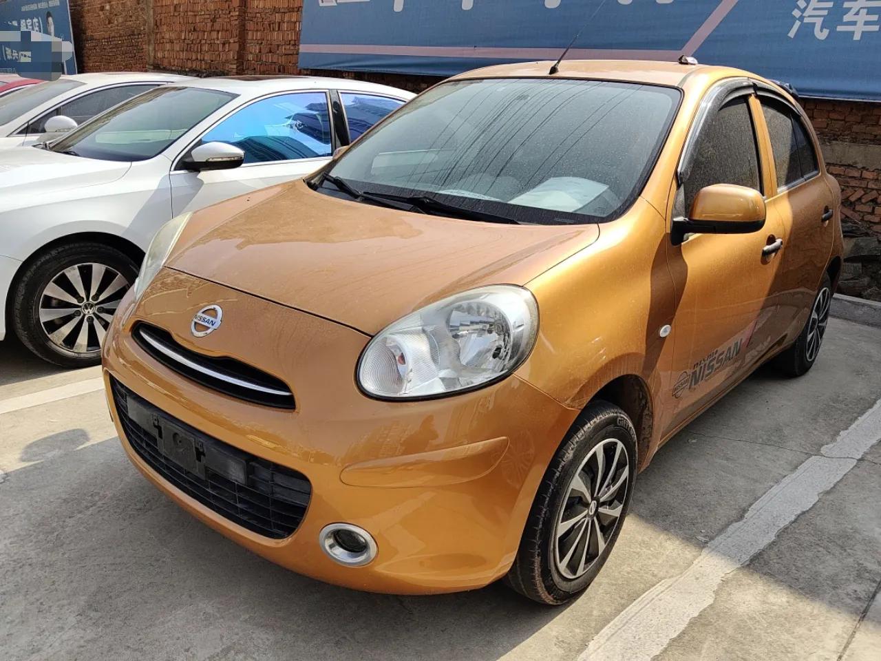 Nissan March 2015 1.5L Automatic E-Xuan Edition — миниатюра 1