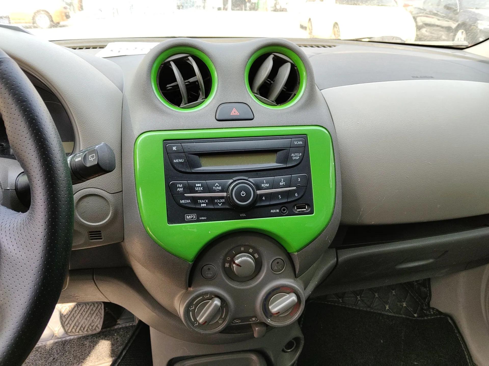 Nissan March 2015 1.5L Automatic E-Xuan Edition — миниатюра 16