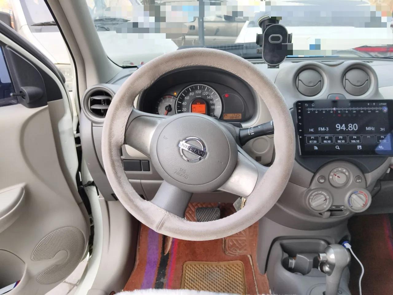Nissan March 2015 1.5L Automatic E-Xuan Edition — миниатюра 11