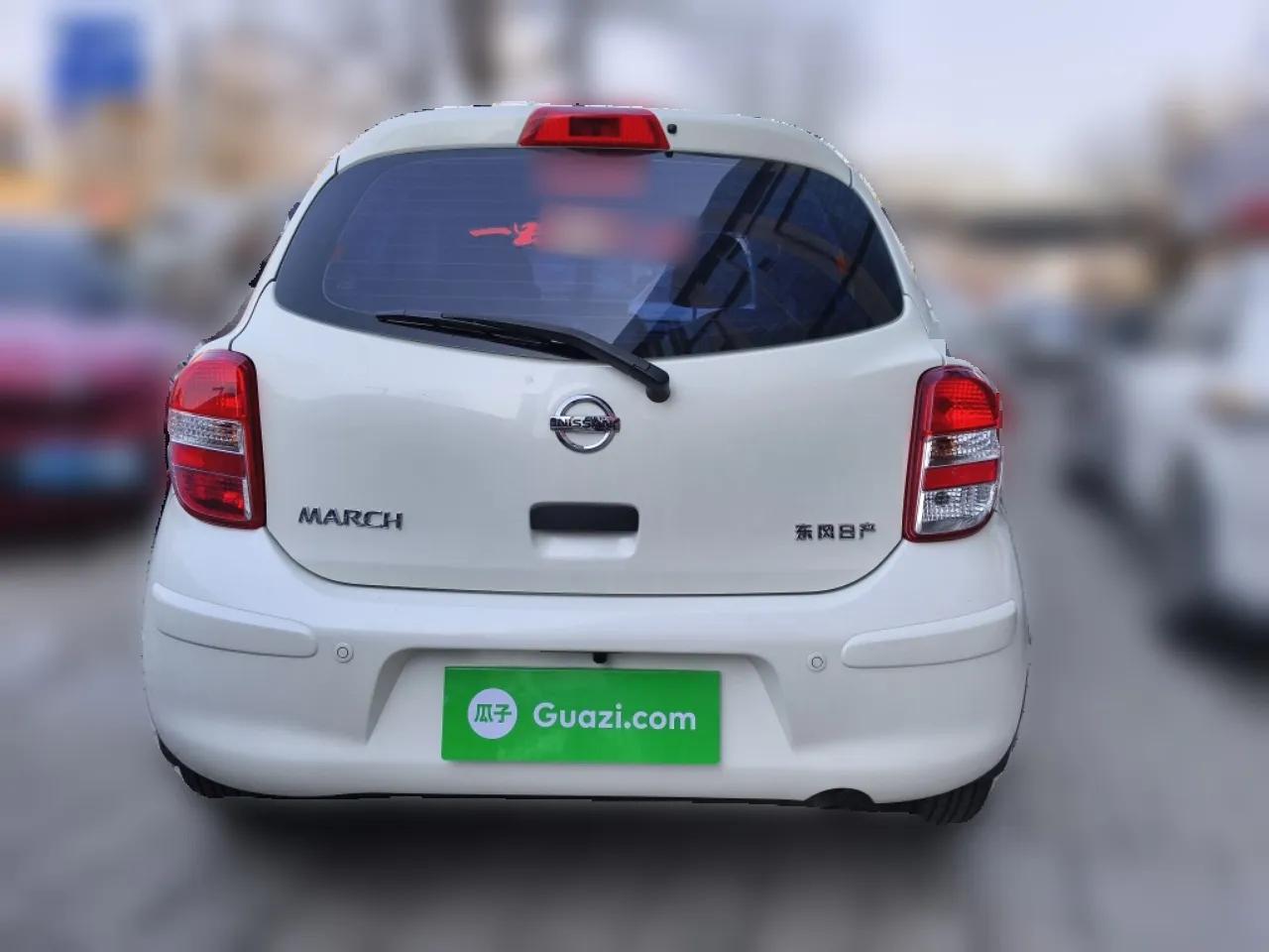 Nissan March 2015 1.5L Automatic E-Xuan Edition — миниатюра 5