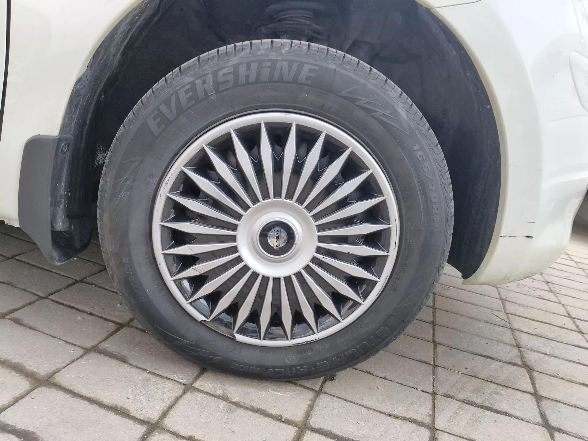 Nissan March 2015 1.5L Automatic E-Xuan Edition — миниатюра 8