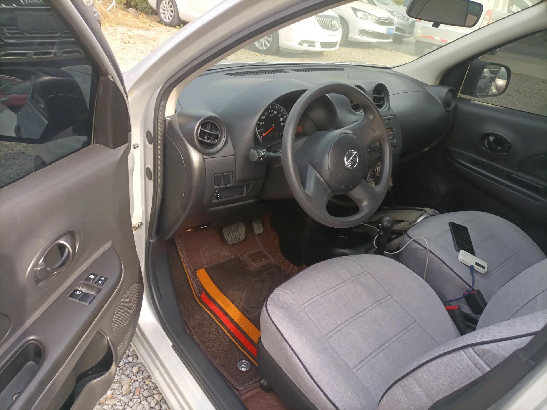 Nissan March 2015 1.5L Automatic Easy Edition — миниатюра 21