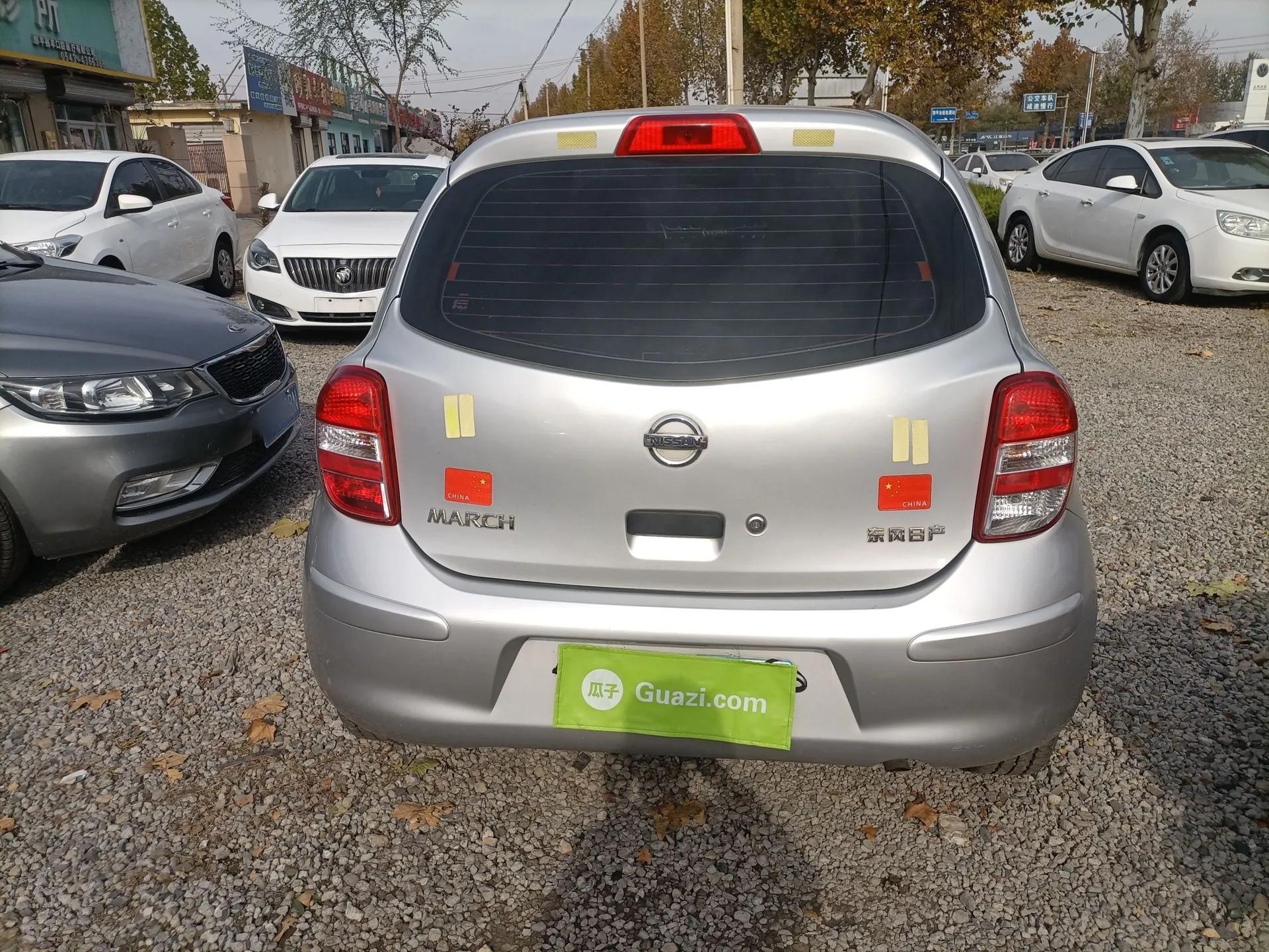 Nissan March 2015 1.5L Automatic Easy Edition — миниатюра 6