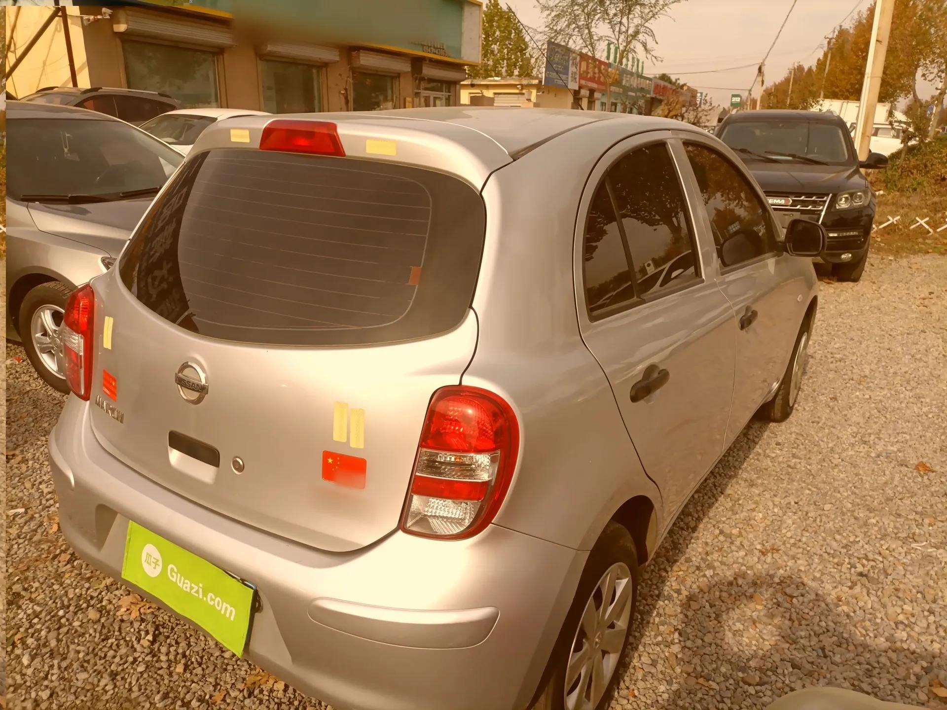 Nissan March 2015 1.5L Automatic Easy Edition — миниатюра 7
