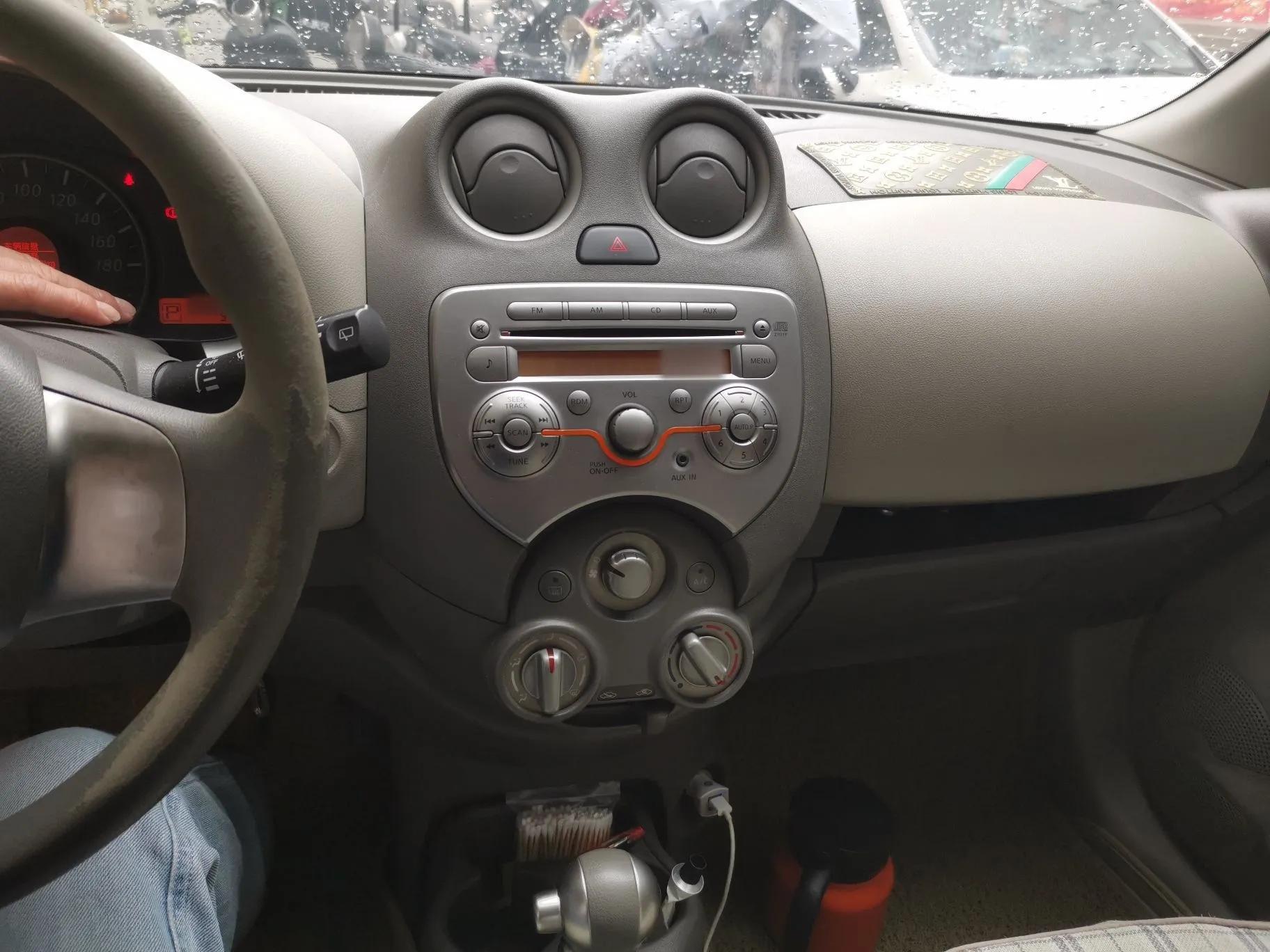 Nissan March 2015 1.5L Automatic E-Xuan Edition — миниатюра 12