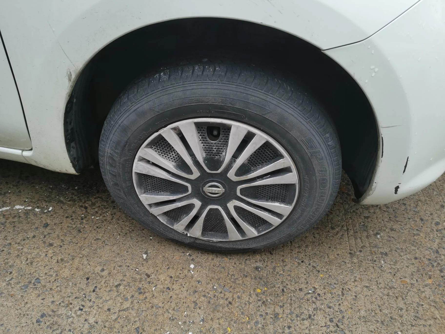 Nissan March 2015 1.5L Automatic E-Xuan Edition — миниатюра 8