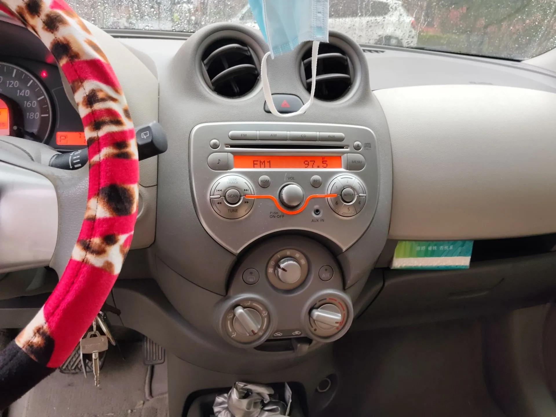 Nissan March 2010 1.5L Automatic Easy-Style Version — миниатюра 14