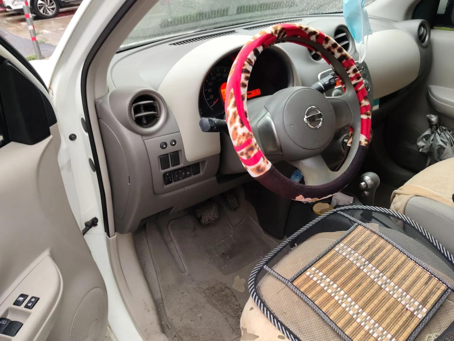 Nissan March 2010 1.5L Automatic Easy-Style Version — миниатюра 17