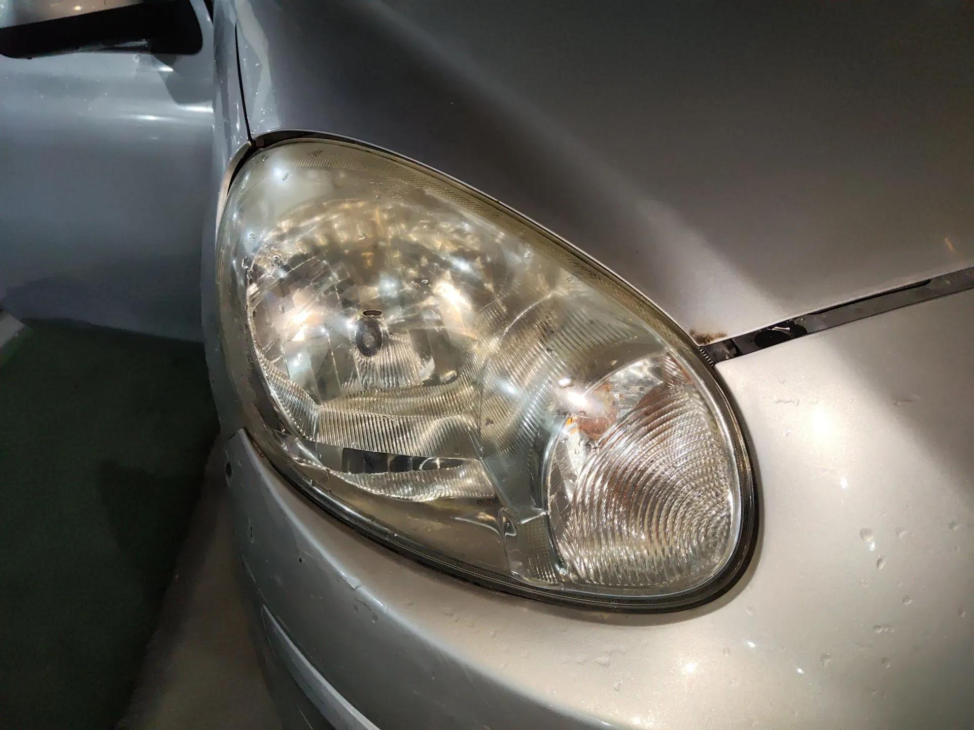 Nissan March 2010 1.5L Manual E-Xuan Edition — миниатюра 7