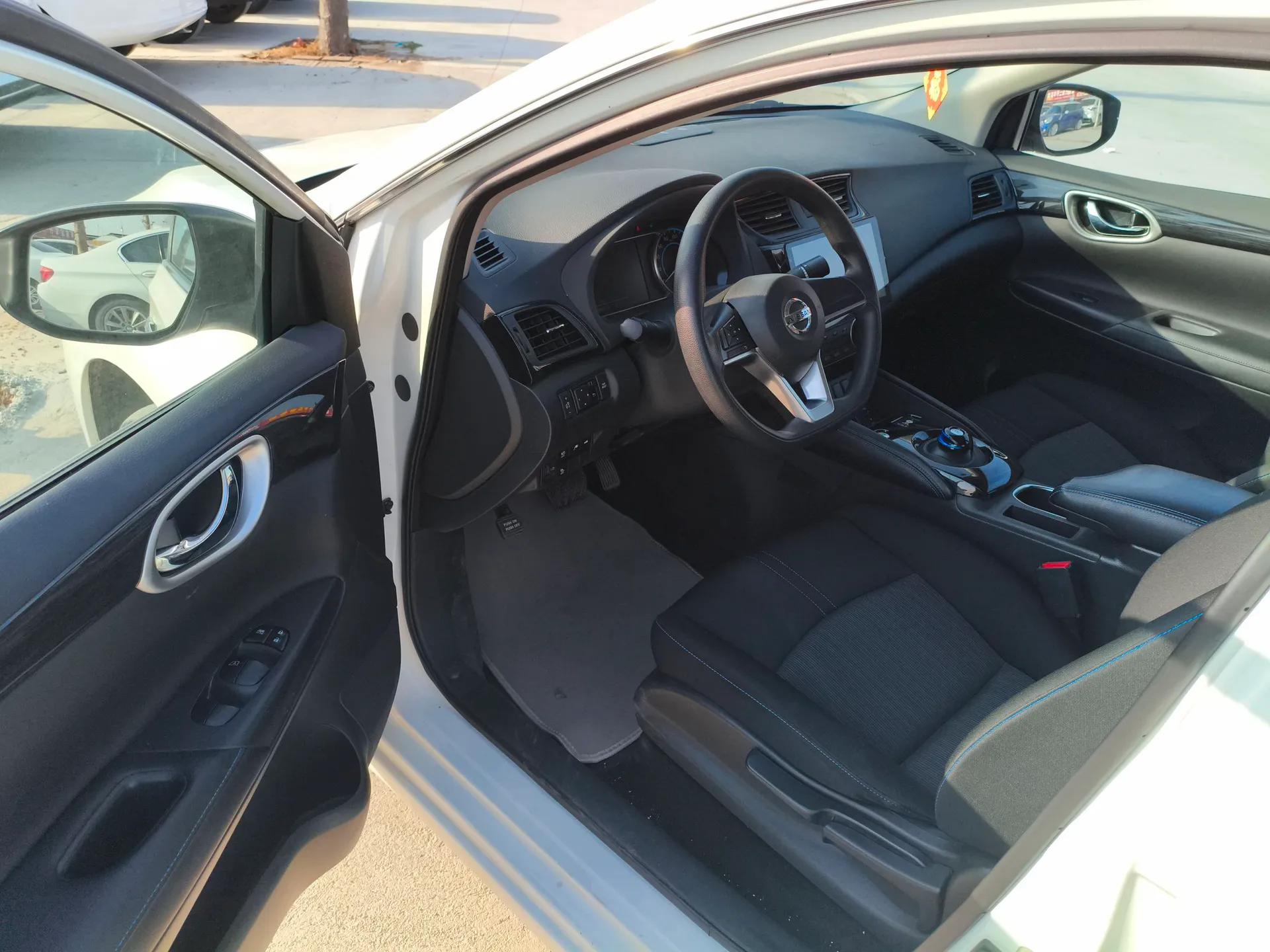 Nissan Sylphy EV 2020 Comfort Edition — миниатюра 19