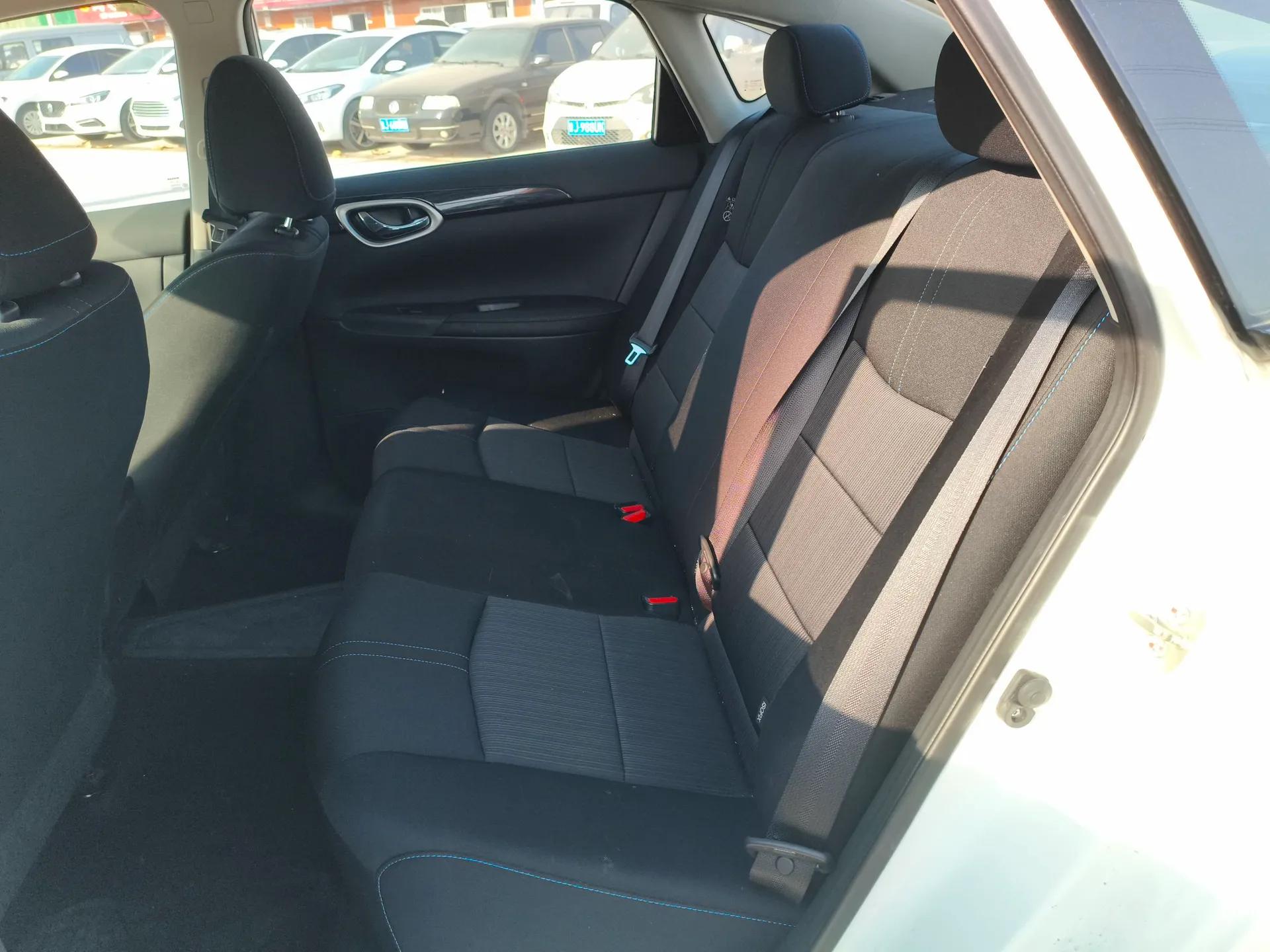 Nissan Sylphy EV 2020 Comfort Edition — миниатюра 20