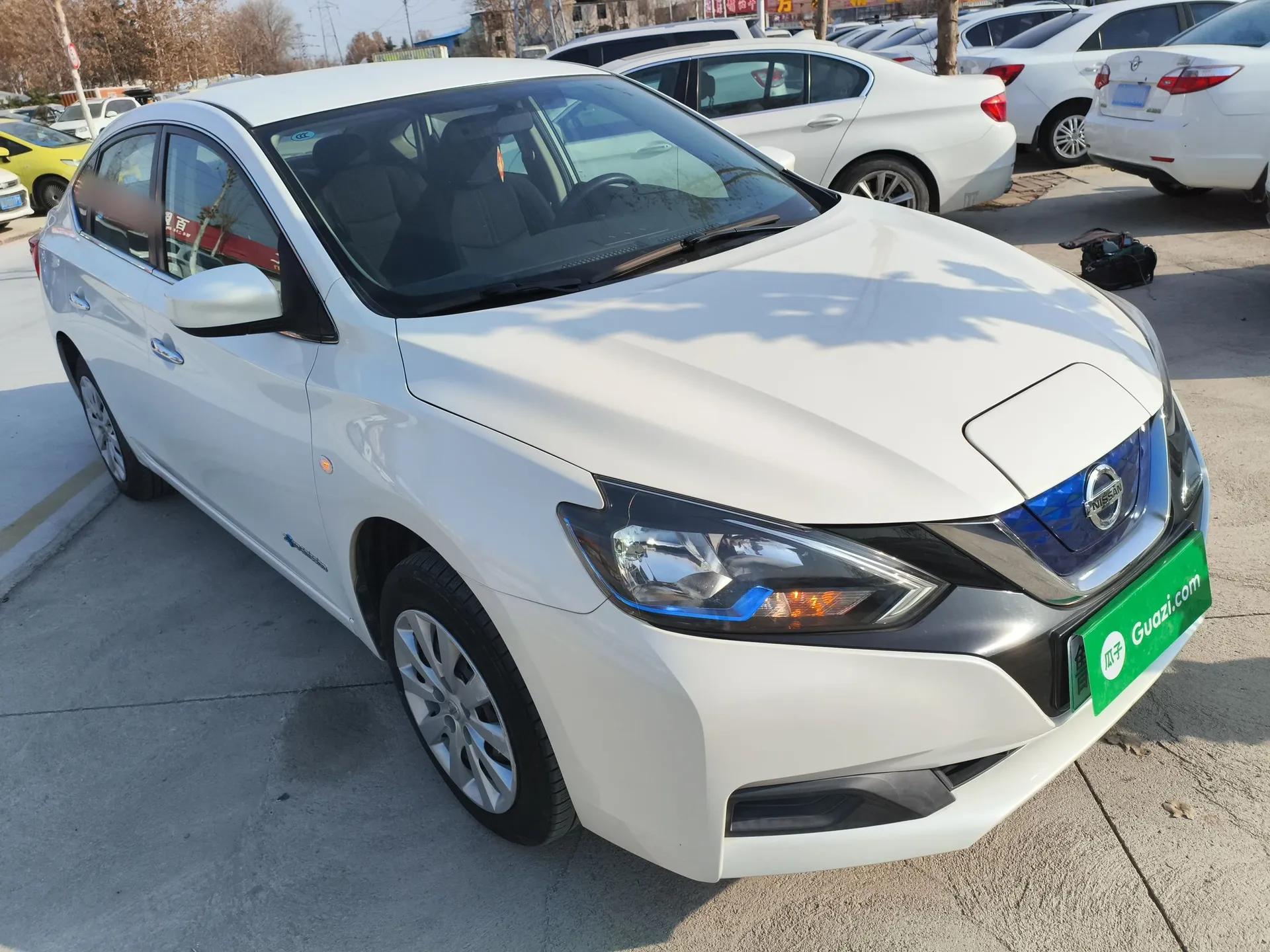 Nissan Sylphy EV 2020 Comfort Edition — миниатюра 3