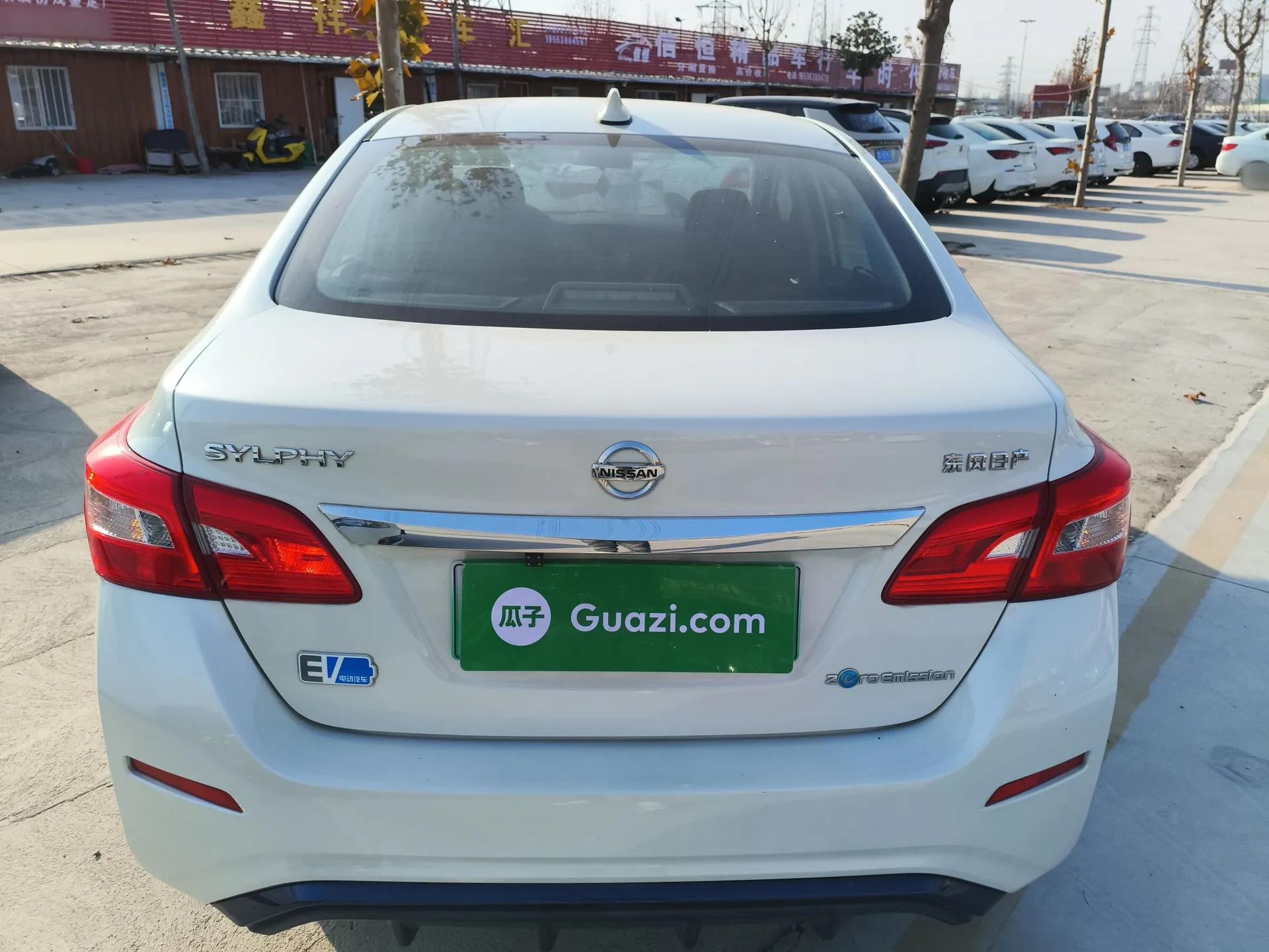 Nissan Sylphy EV 2020 Comfort Edition — миниатюра 5