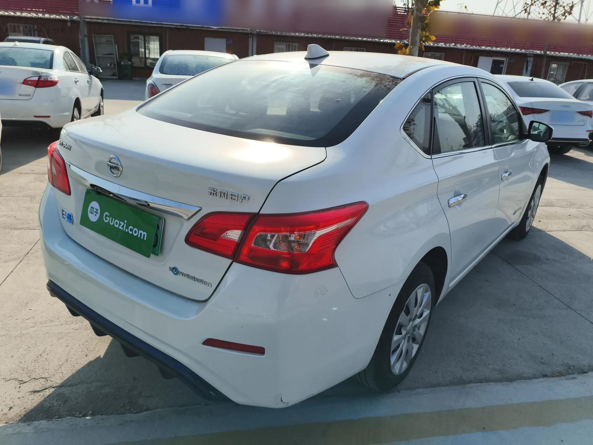 Nissan Sylphy EV 2020 Comfort Edition — миниатюра 6