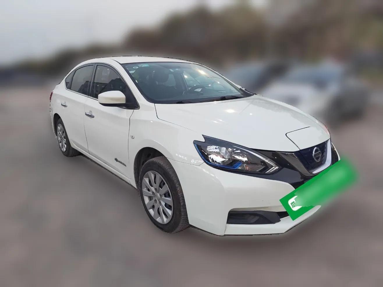 Nissan Sylphy EV 2018 Smart Edition — миниатюра 3